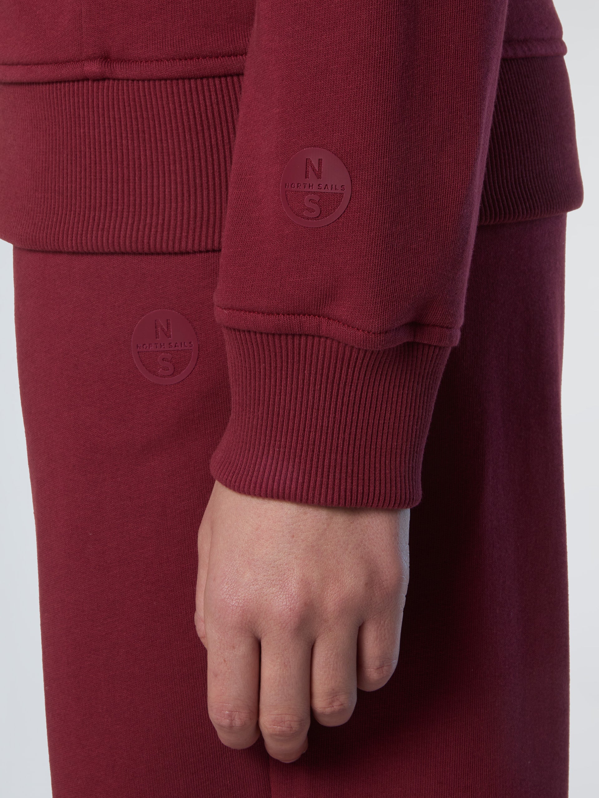 7 | Deep red | hooded-full-zip-sweater-wlogo-091186