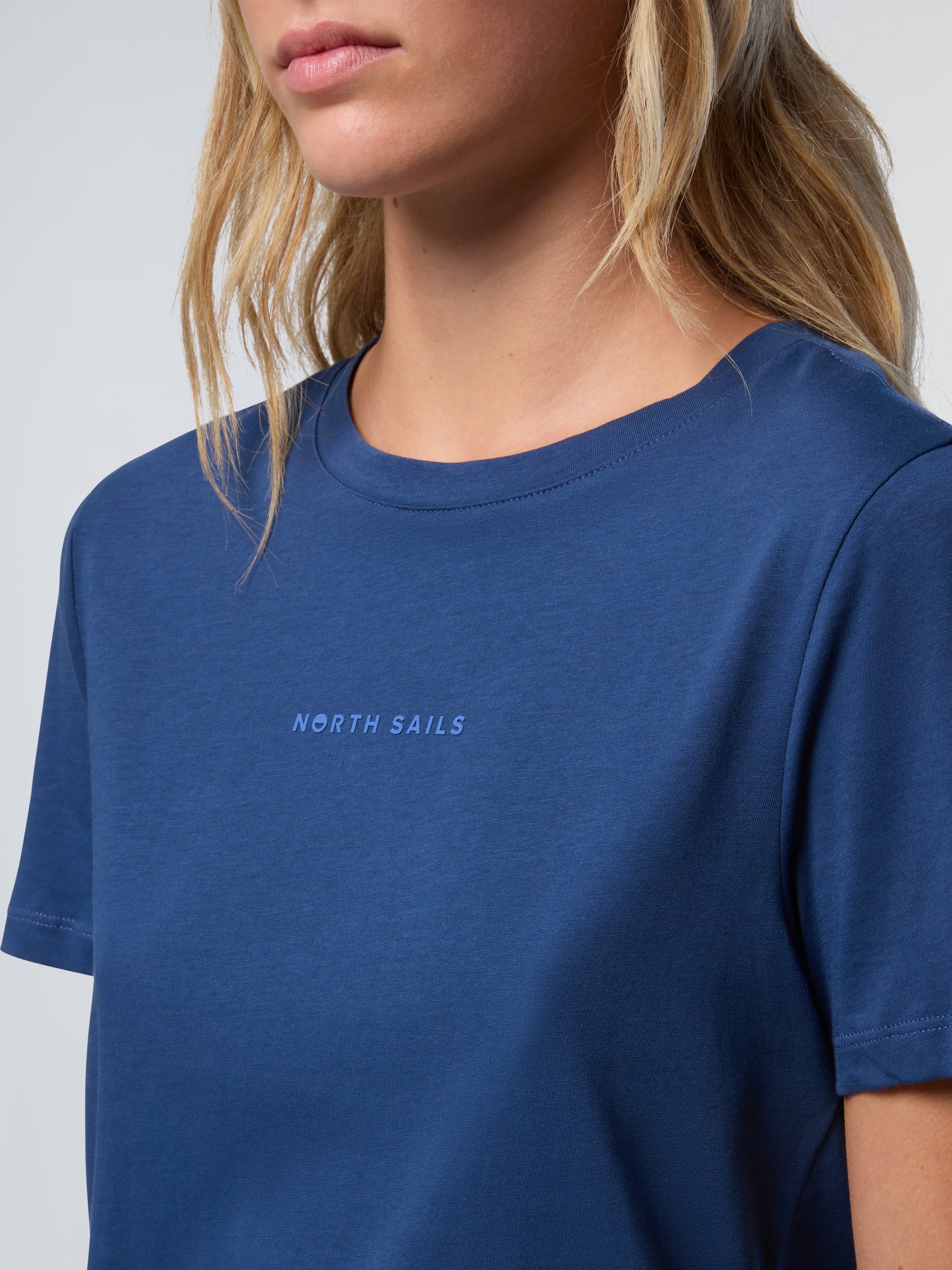 6 | Dark denim | t-shirt-ss-wgraphic-093511