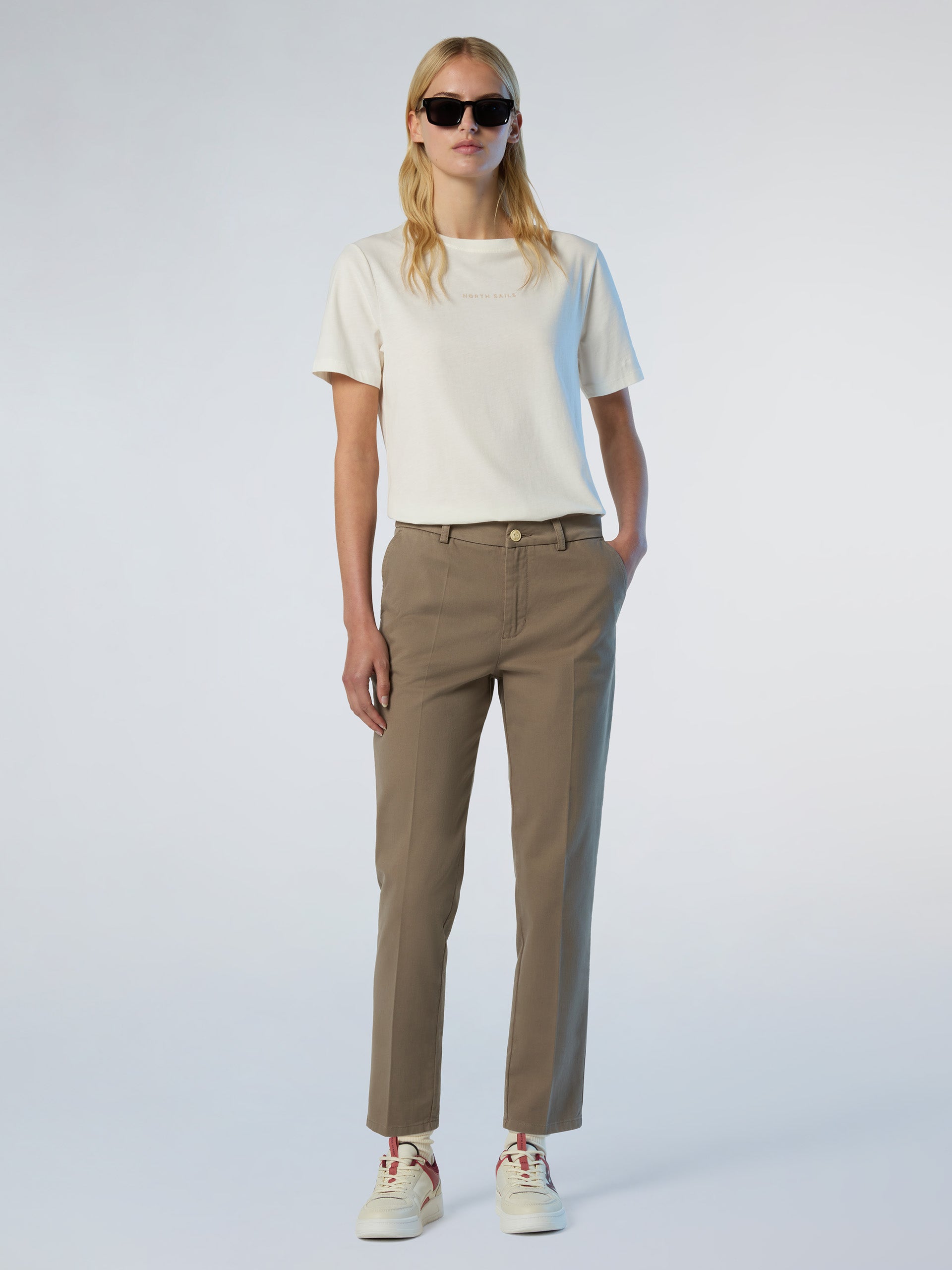 5 | Winter white | t-shirt-ss-wgraphic-093565