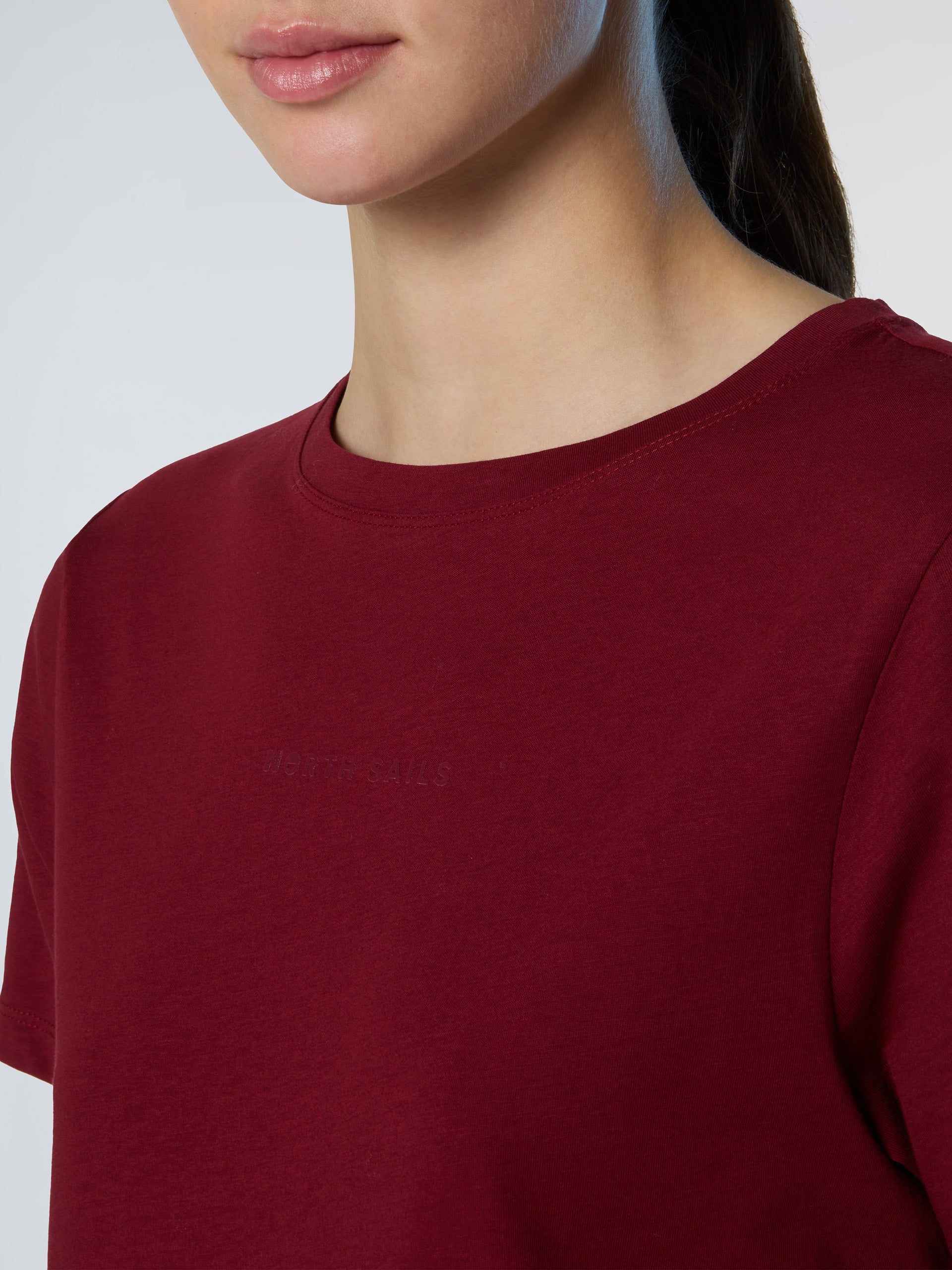 4 | Deep red | t-shirt-ss-wgraphic-093565