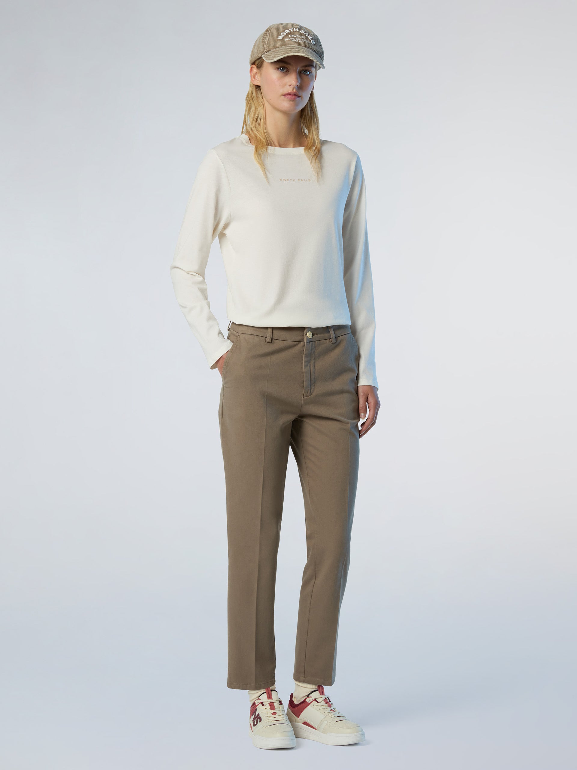 5 | Winter white | t-shirt-ls-wgraphic-093566