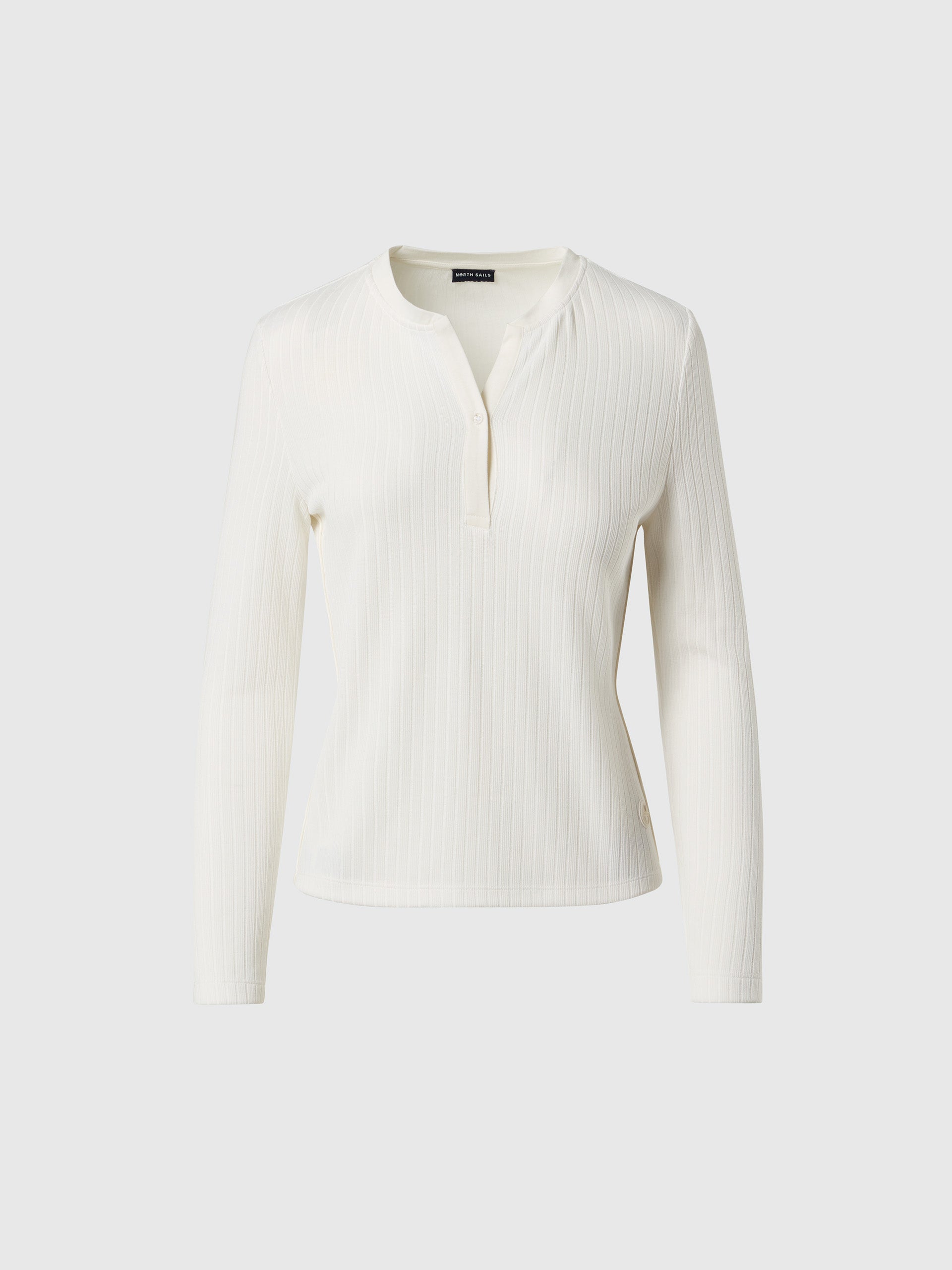 hover | Winter white | t-shirt-ls-wbuttons-093581