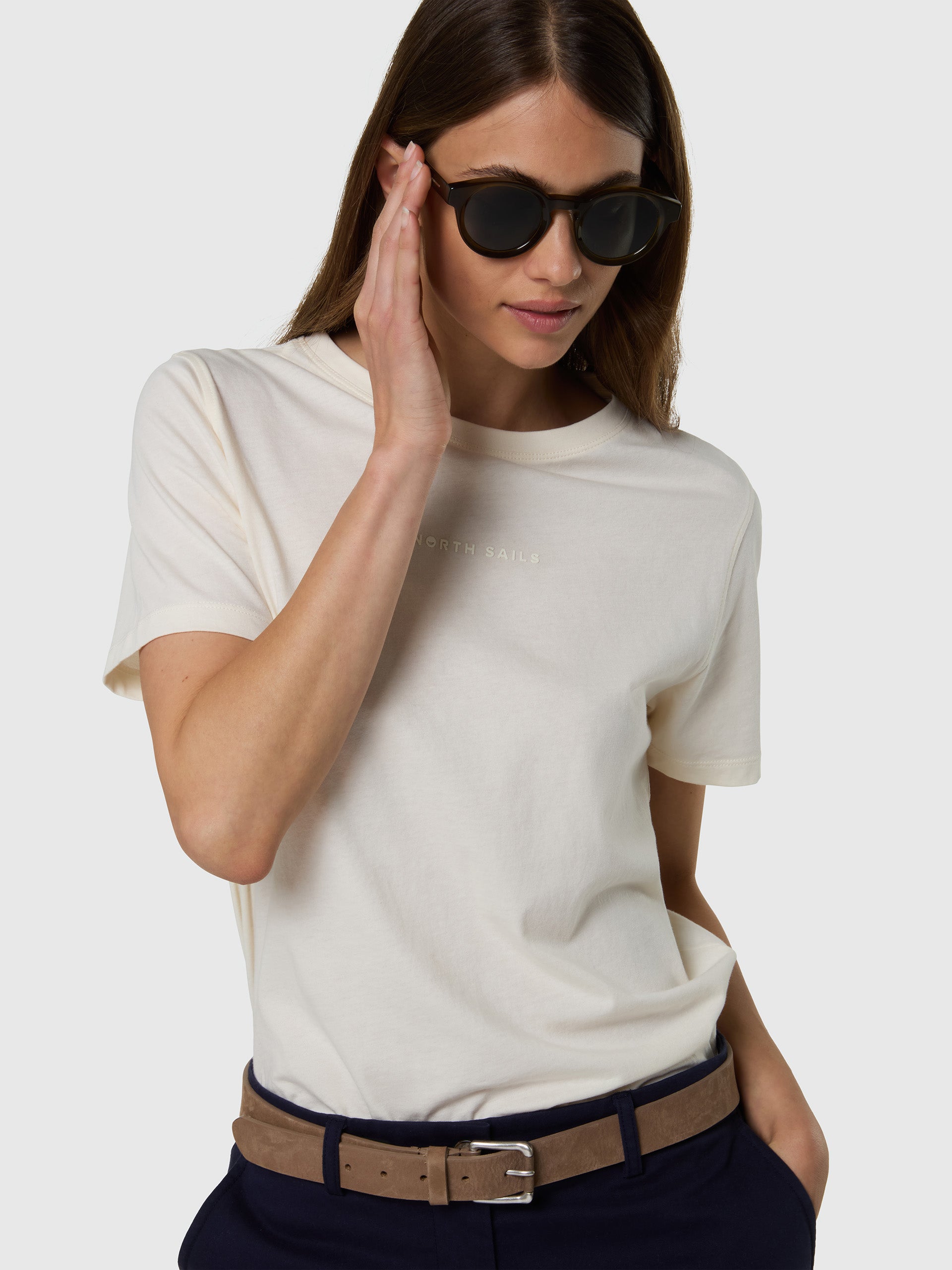 2 | Winter white | t-shirt-short-sleeve-093680