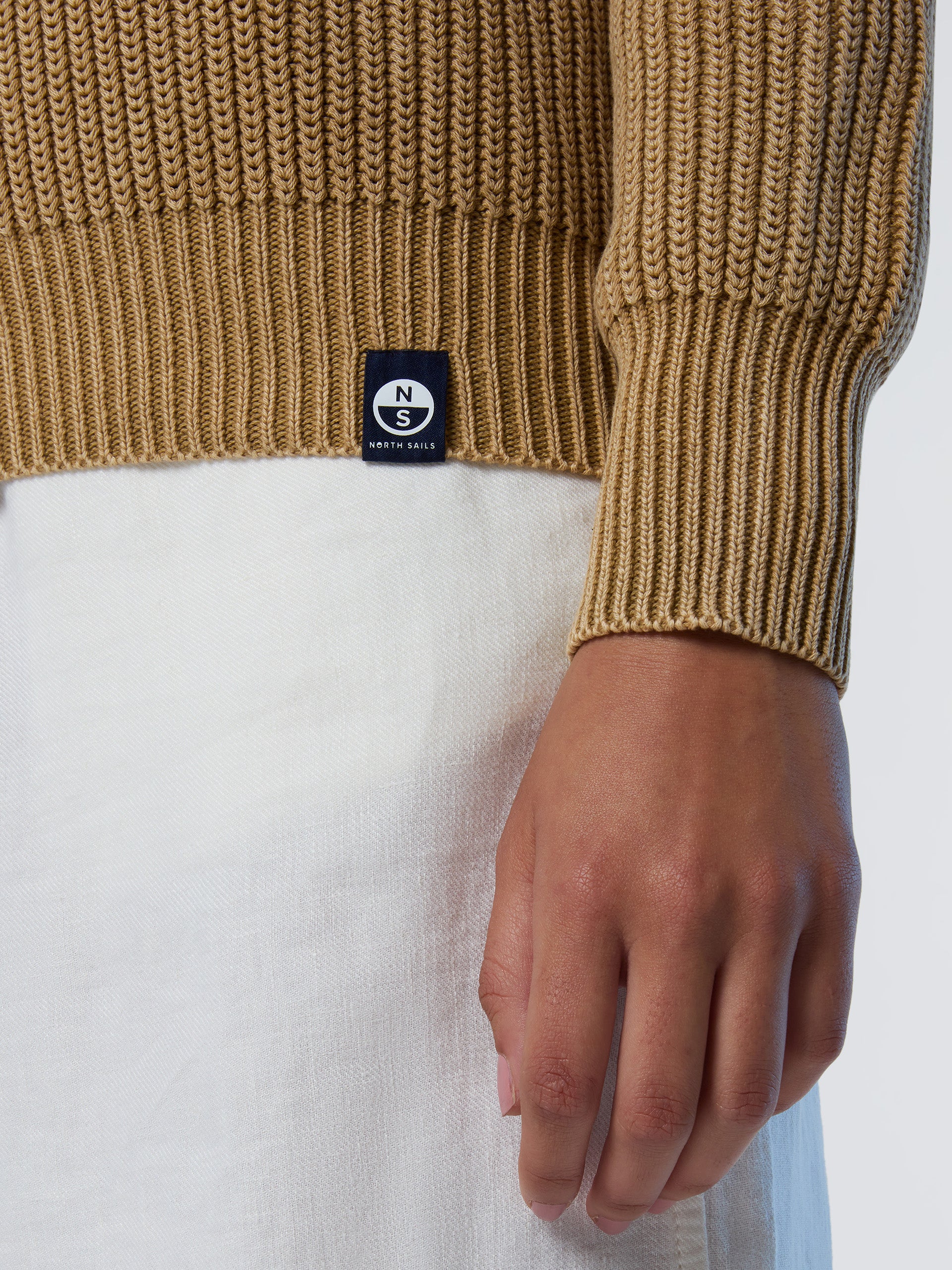 6 | Honey | crewneck-knitwear-7gg-095473