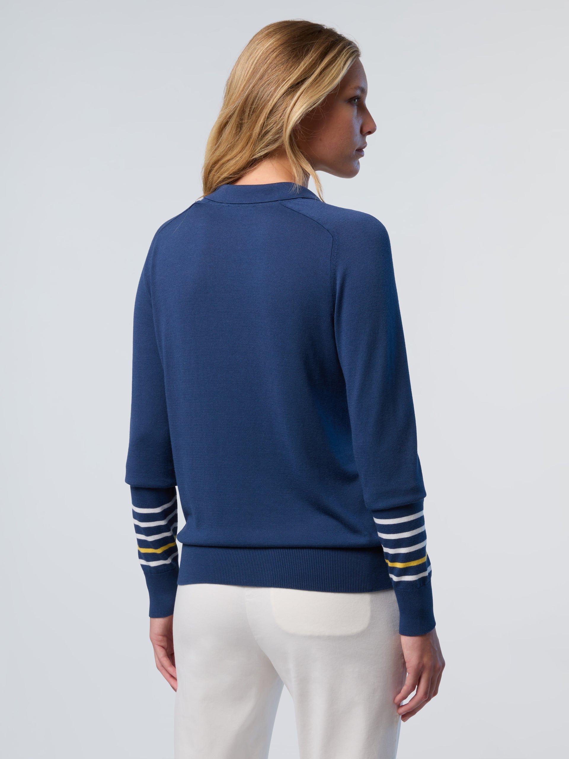 4 | Dark denim | v-neck-polo-14gg-knitwear-095501