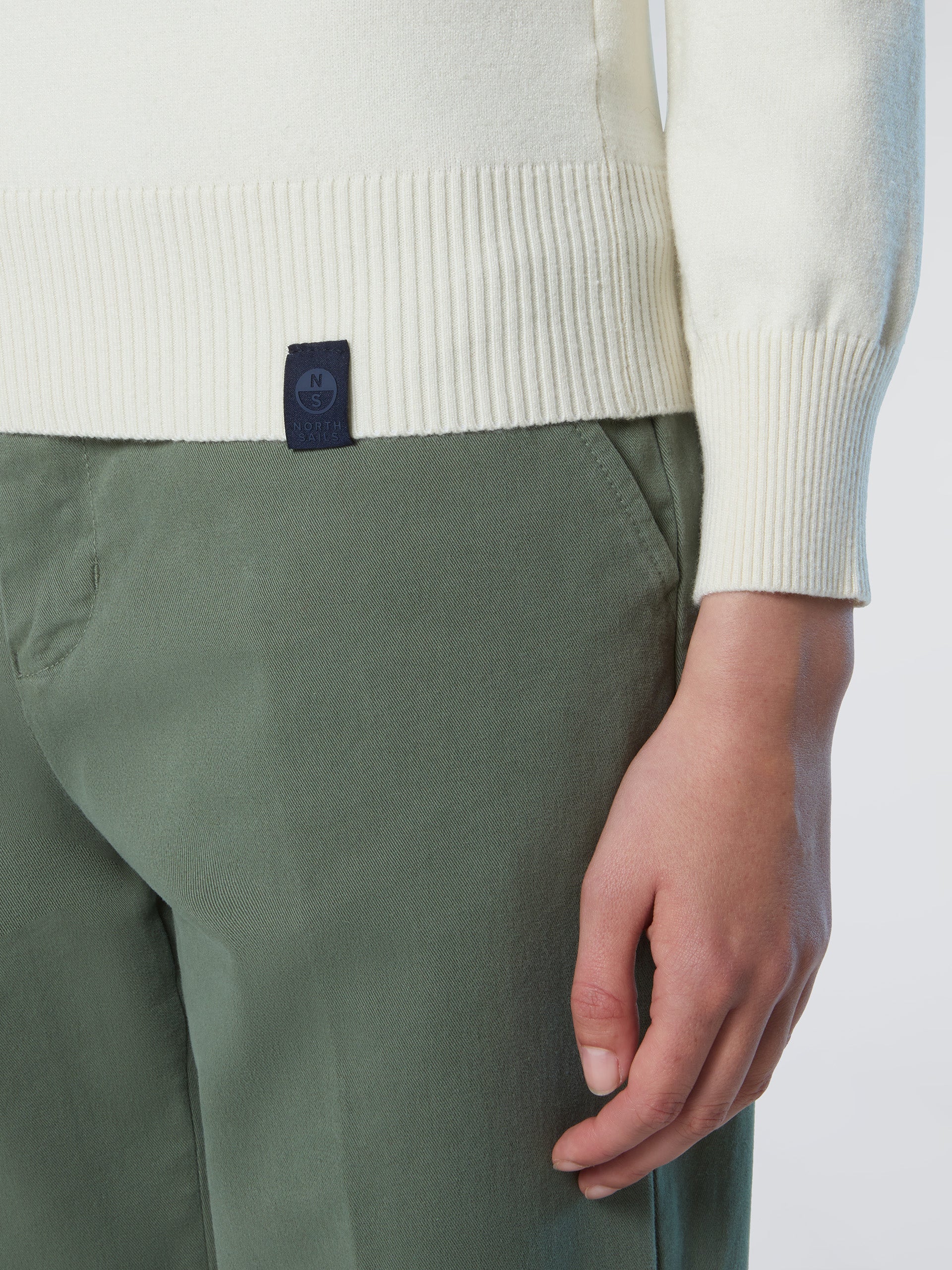 7 | Winter white | half-zip-12gg-knitwear-095517