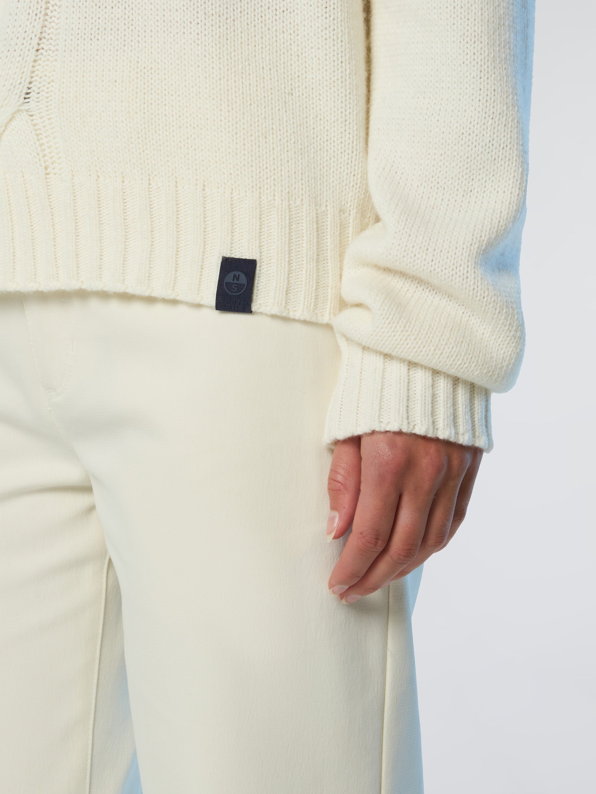 6 | Marshmallow | mockneck-7gg-knitwear-095526