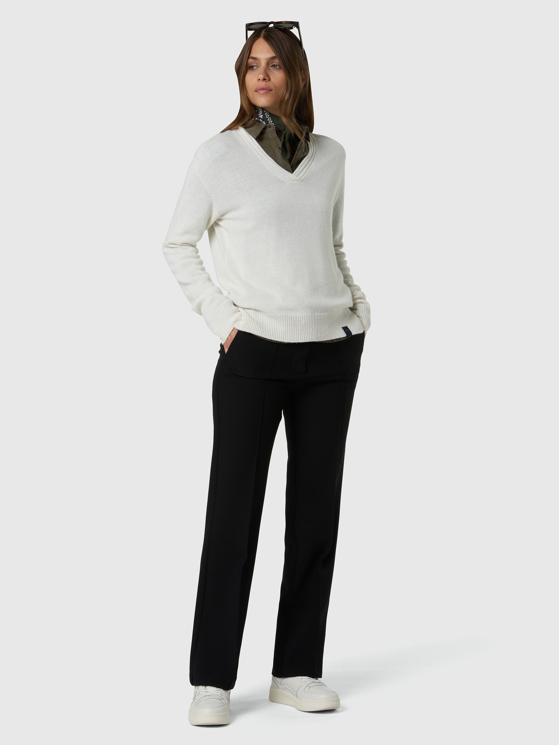 5 | Marshmallow | v-neck-12gg-knitwear-095546
