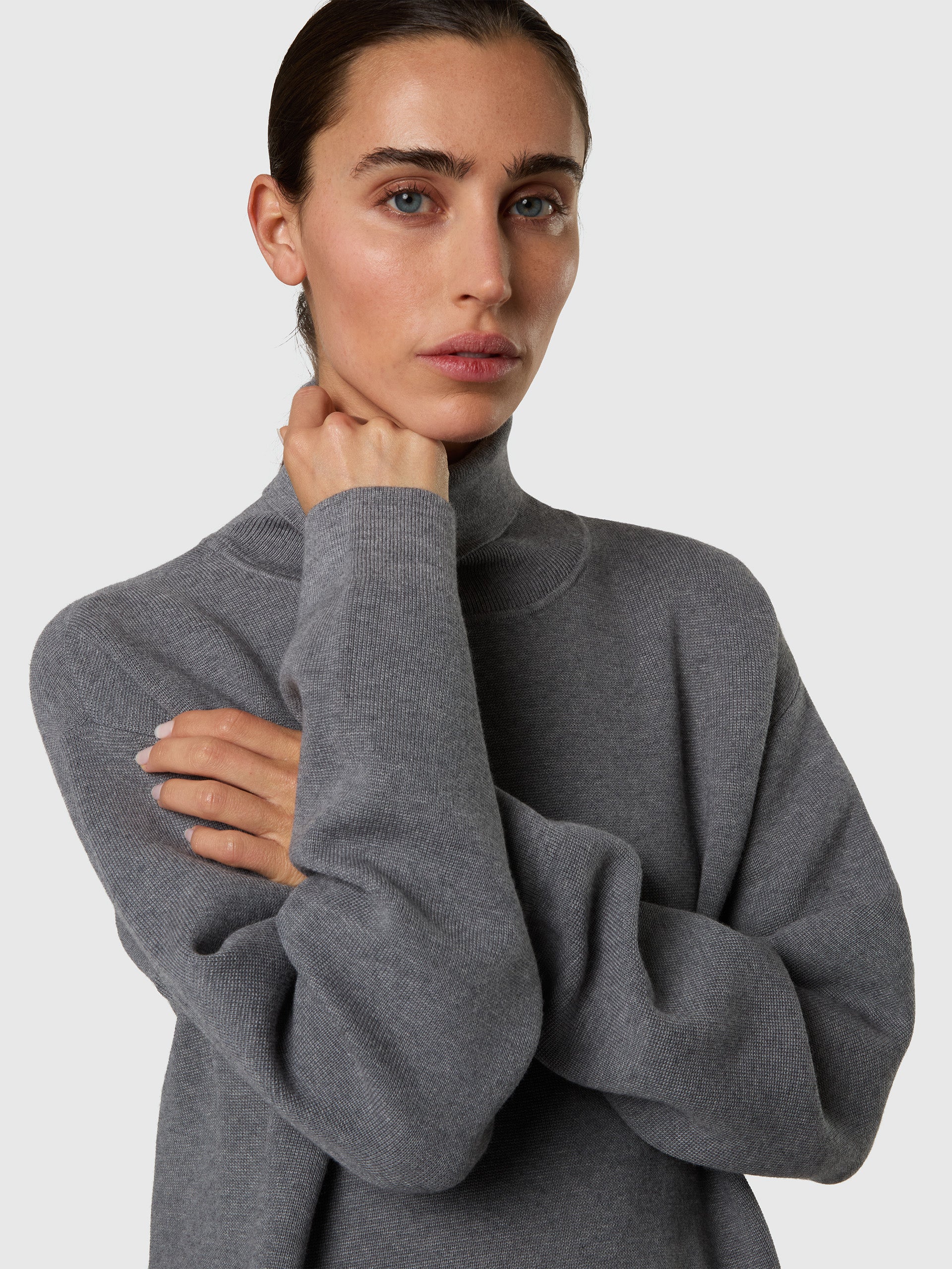 2 | Medium grey melange | turtle-neck-12gg-knitwear-095557