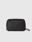 hover | Phantom | wash-bag-27l700