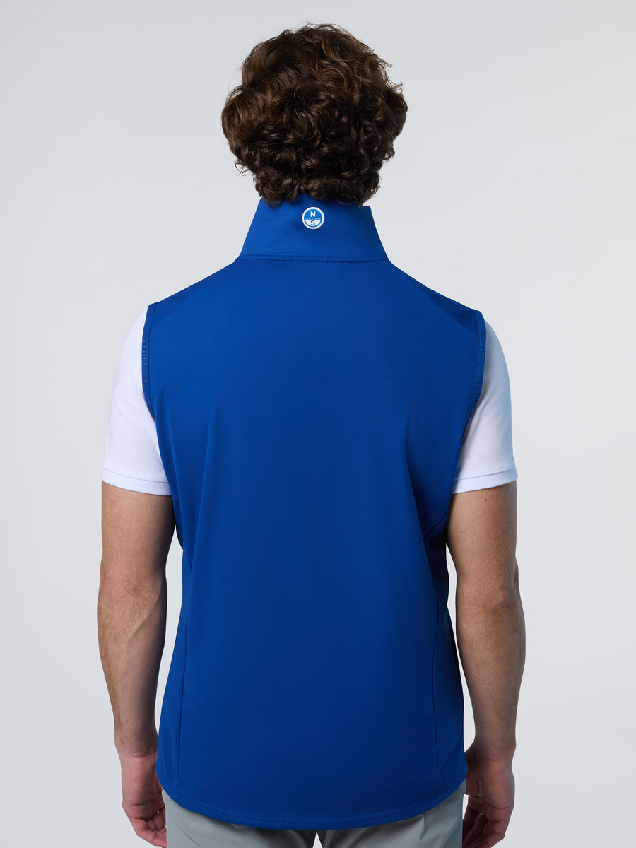 race-softshell-2b-e2-84-a2-vest-27m038