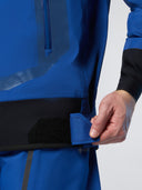 6 | Ocean blue | 27M050_0235_msfront1