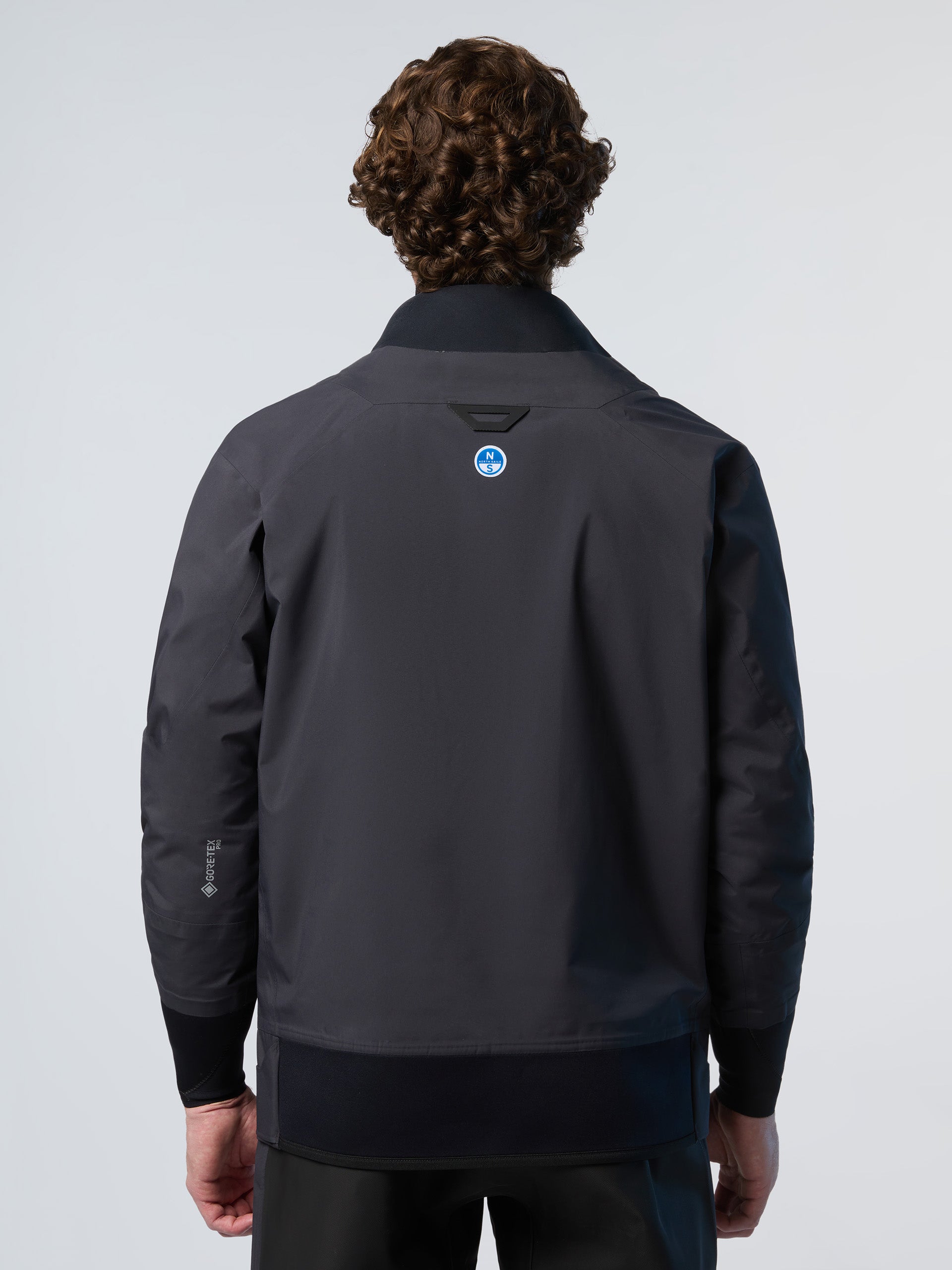 7 | Phantom | 27M050_0235_msfront1