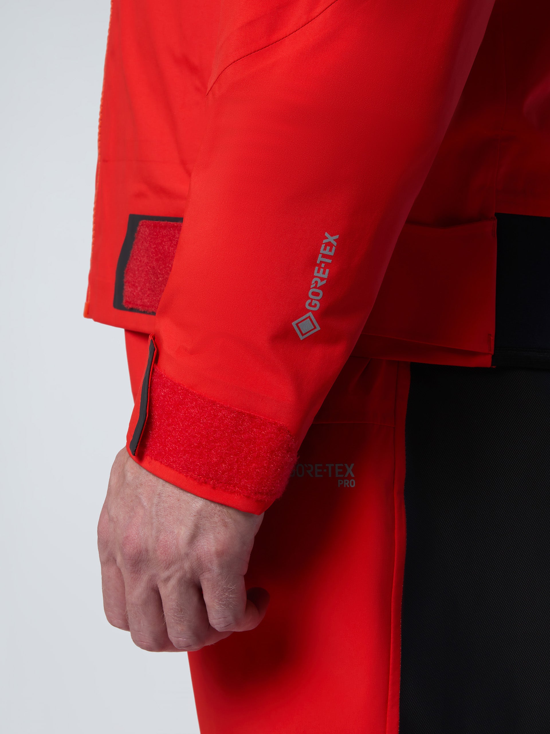 9 | Fiery red | inshore-race-hybrid-jacket-27m055