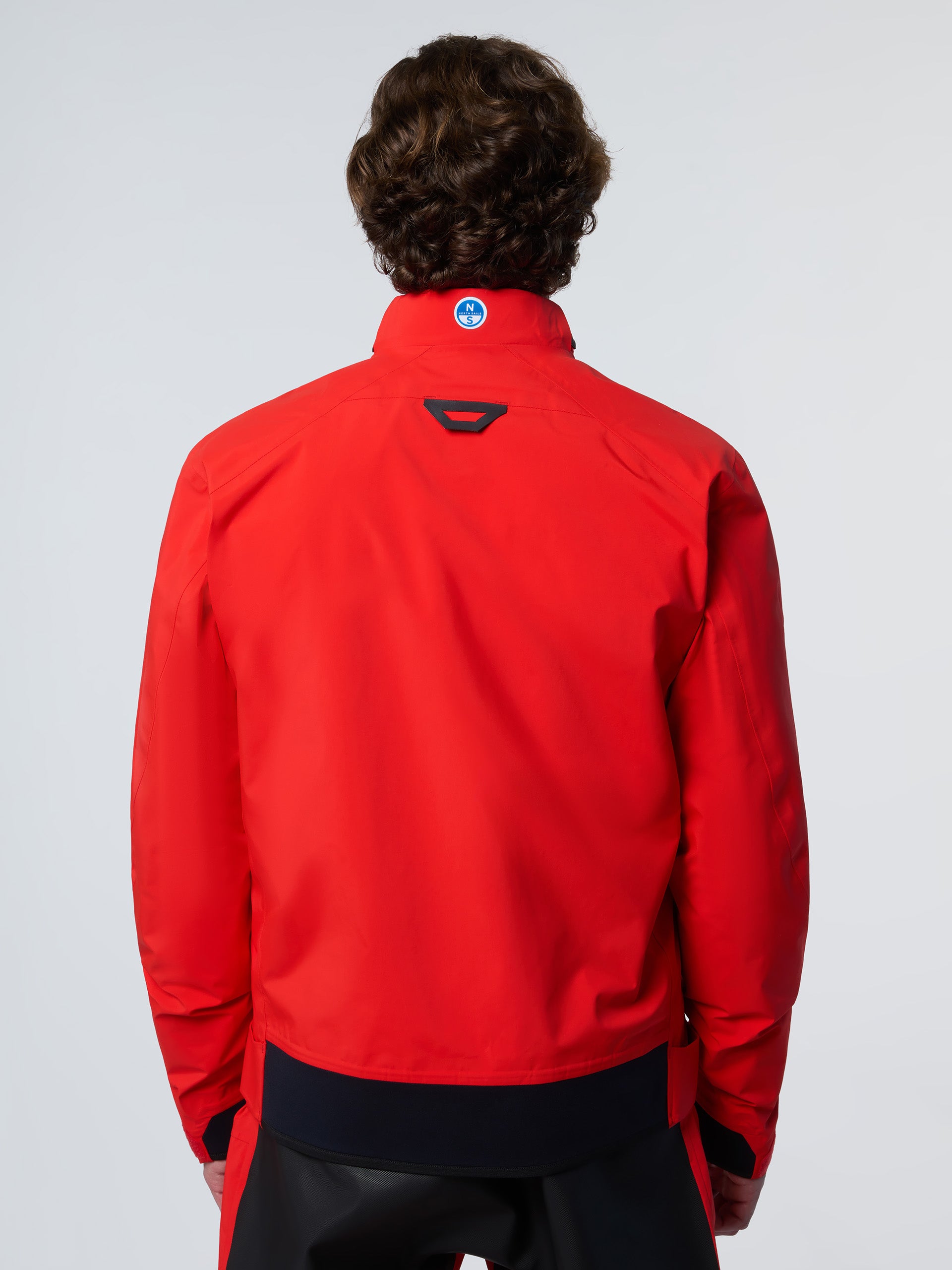 4 | Fiery red | inshore-race-hybrid-jacket-27m055