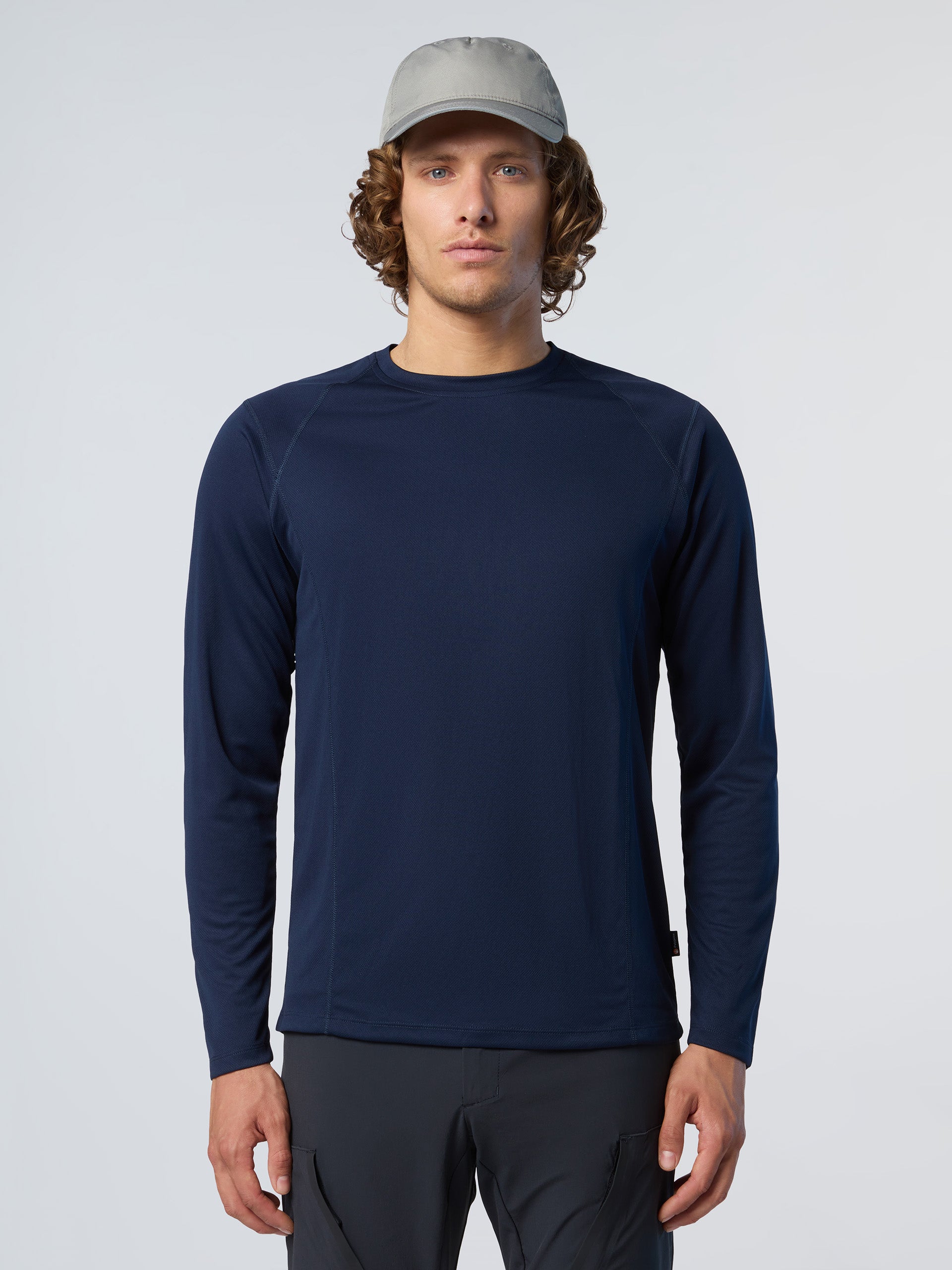 1 | Navy blue | regatta-tech-t-ls-27m109