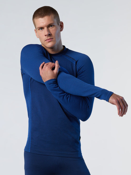 performance-base-layer-top-27m280