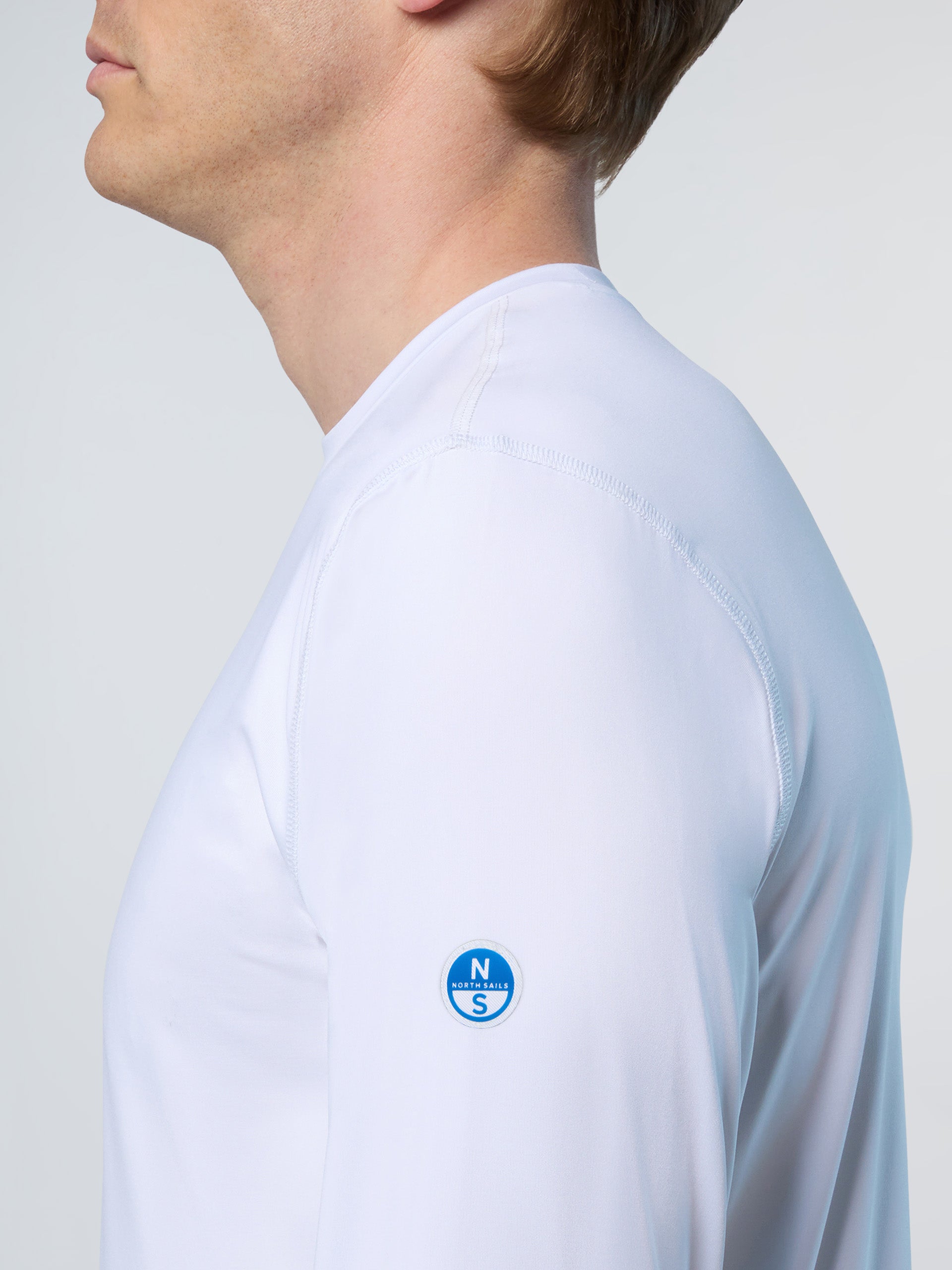 6 | White | gp-ls-shirt-27m295