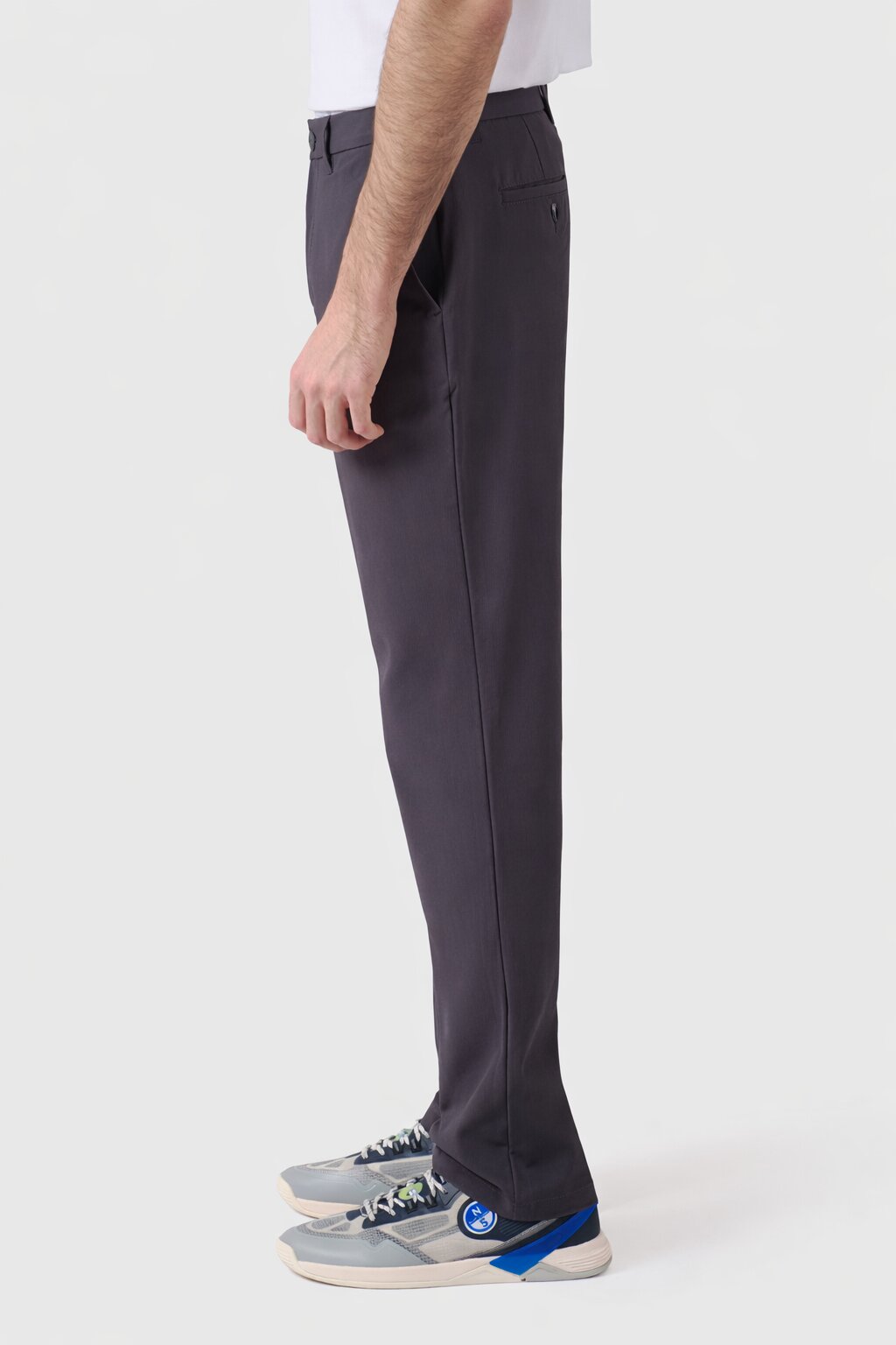 6 | Phantom | tech-chino-pant-27M407