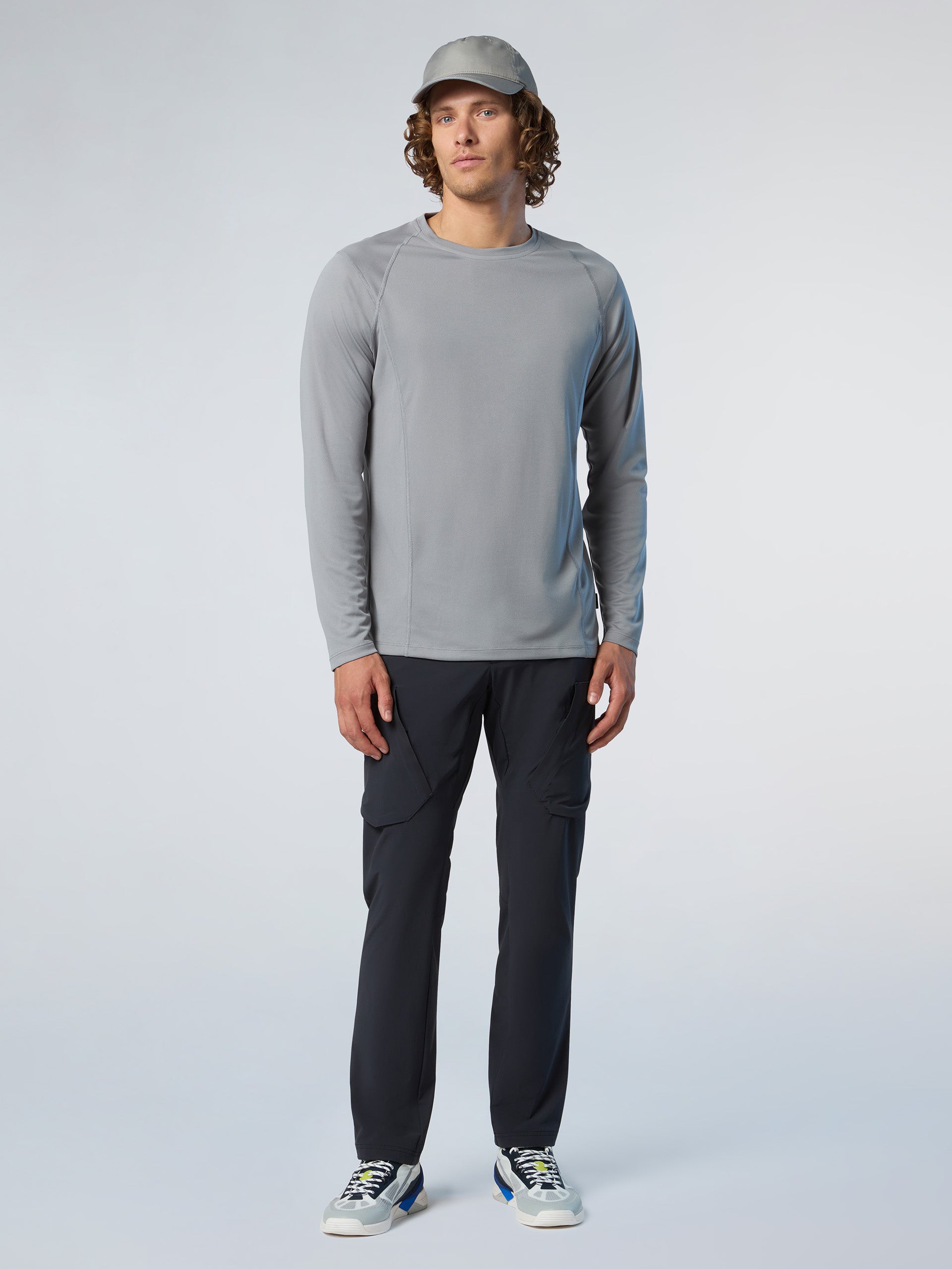 2 | Phantom | trimmers-fast-dry-trousers-27m410