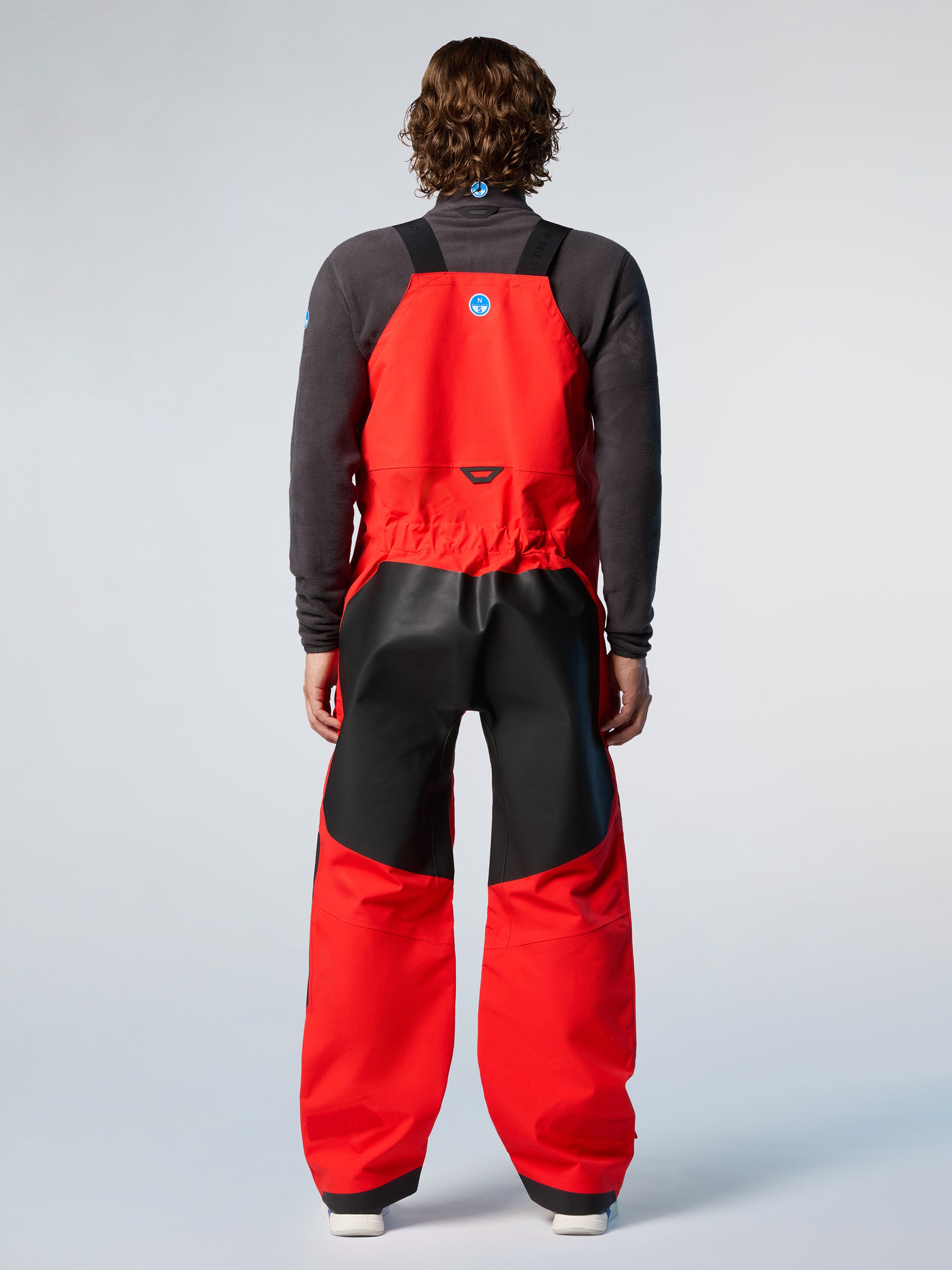 4 | Fiery red | 27M420_0235_msfront1