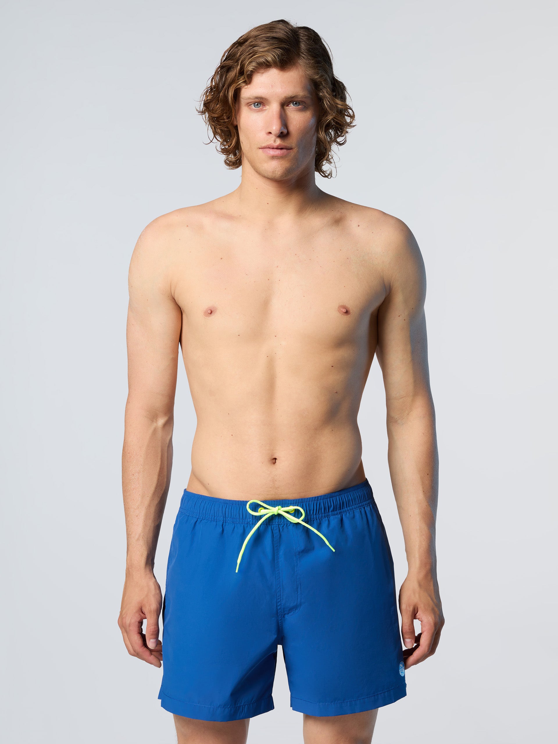 2 | Ocean blue | 27M506_0790_PSFRONT1