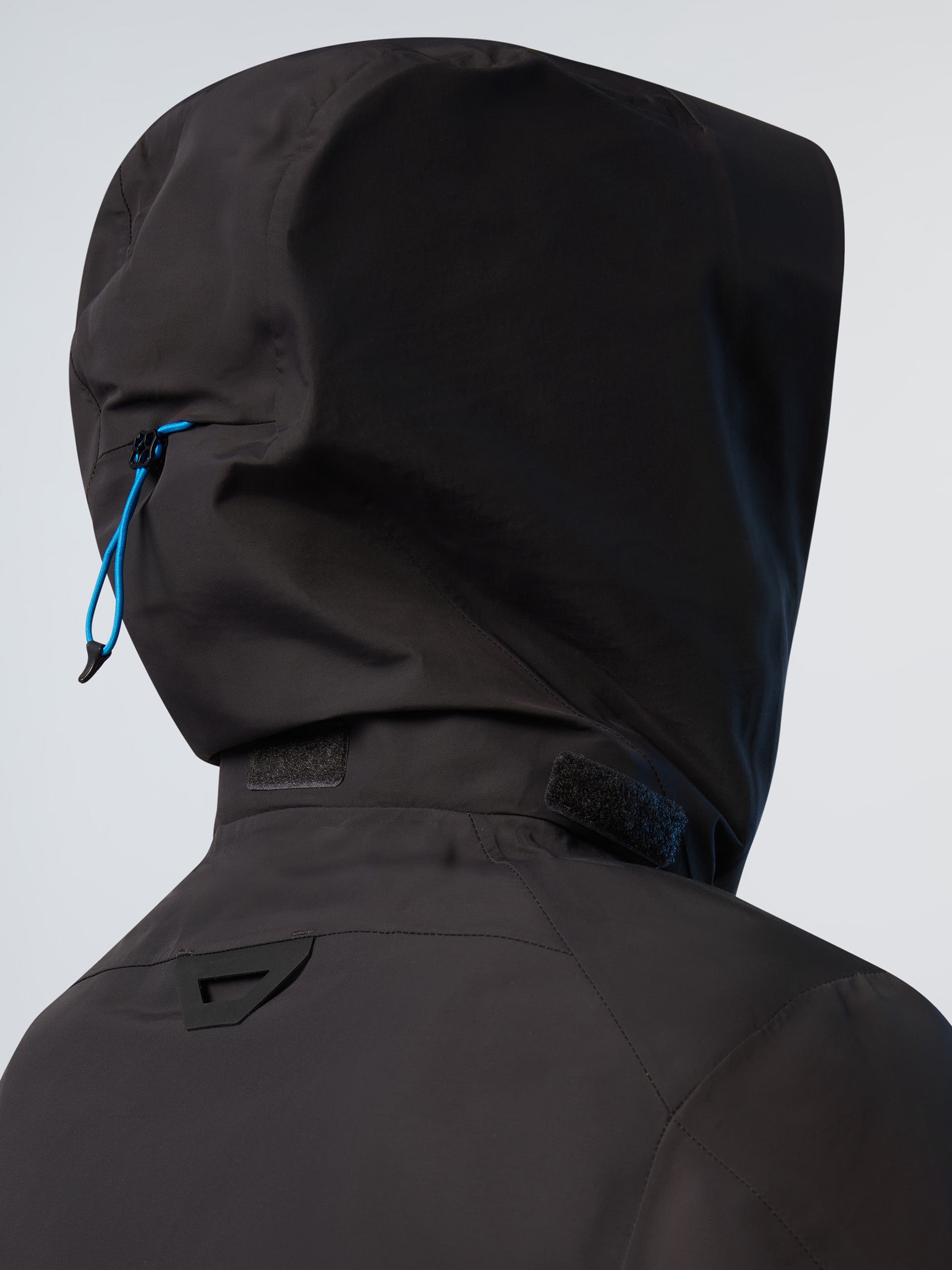 10 | Phantom | women-27s-nstec-inshore-jacket-1-27w059