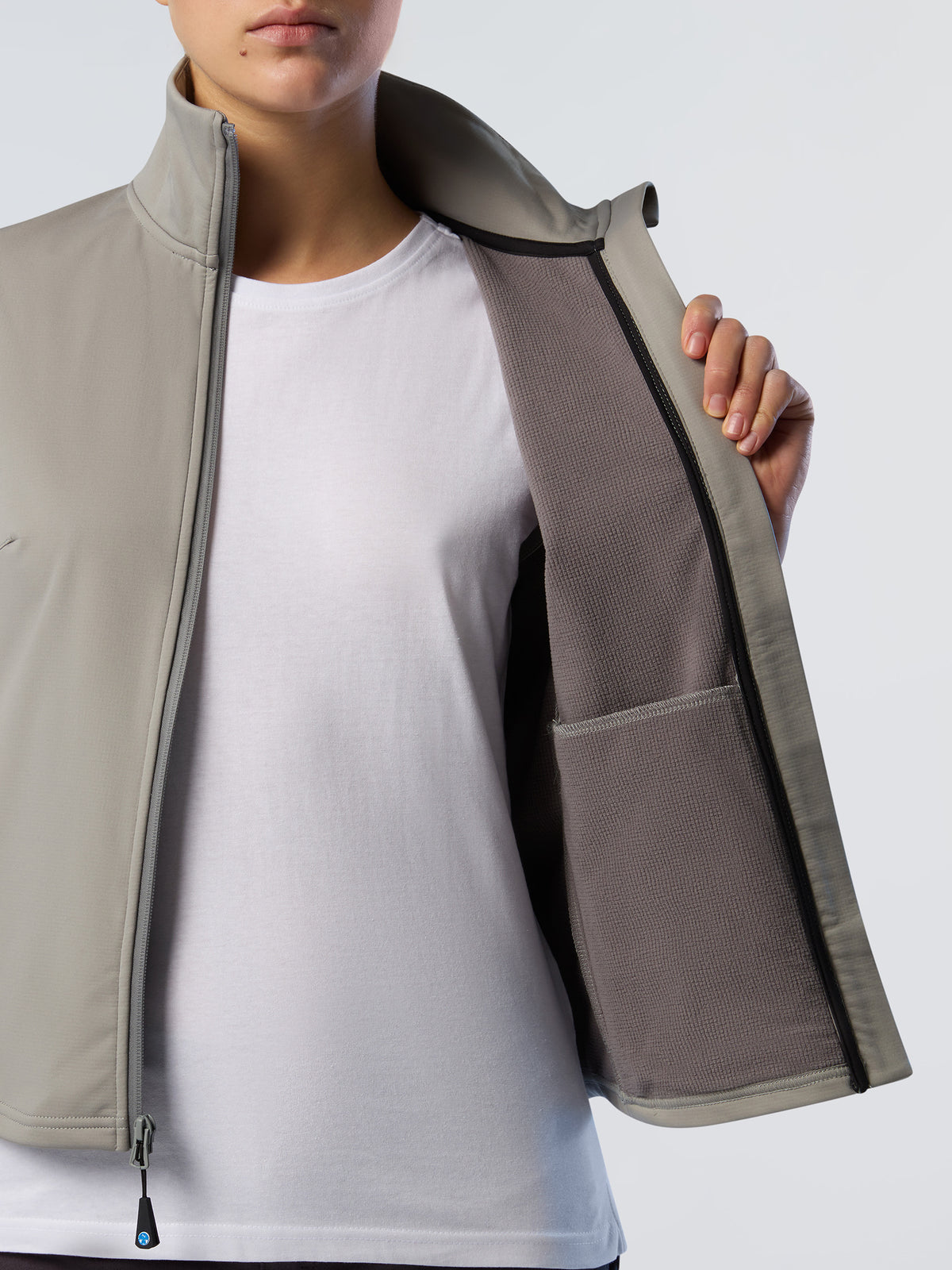 8 | Titanium | race-softshell-2b-e2-84-a2-vest-fw-27w038