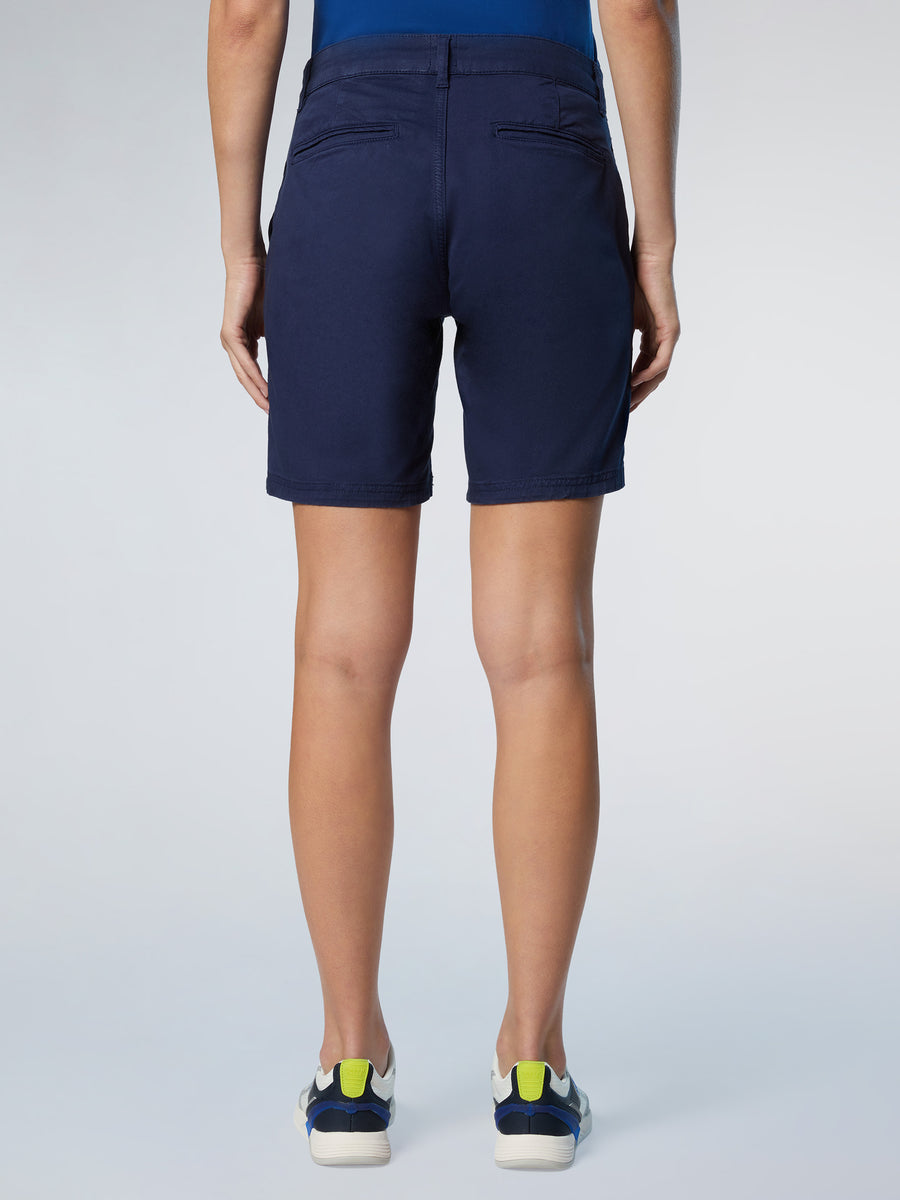 chino-short-woman-27w509
