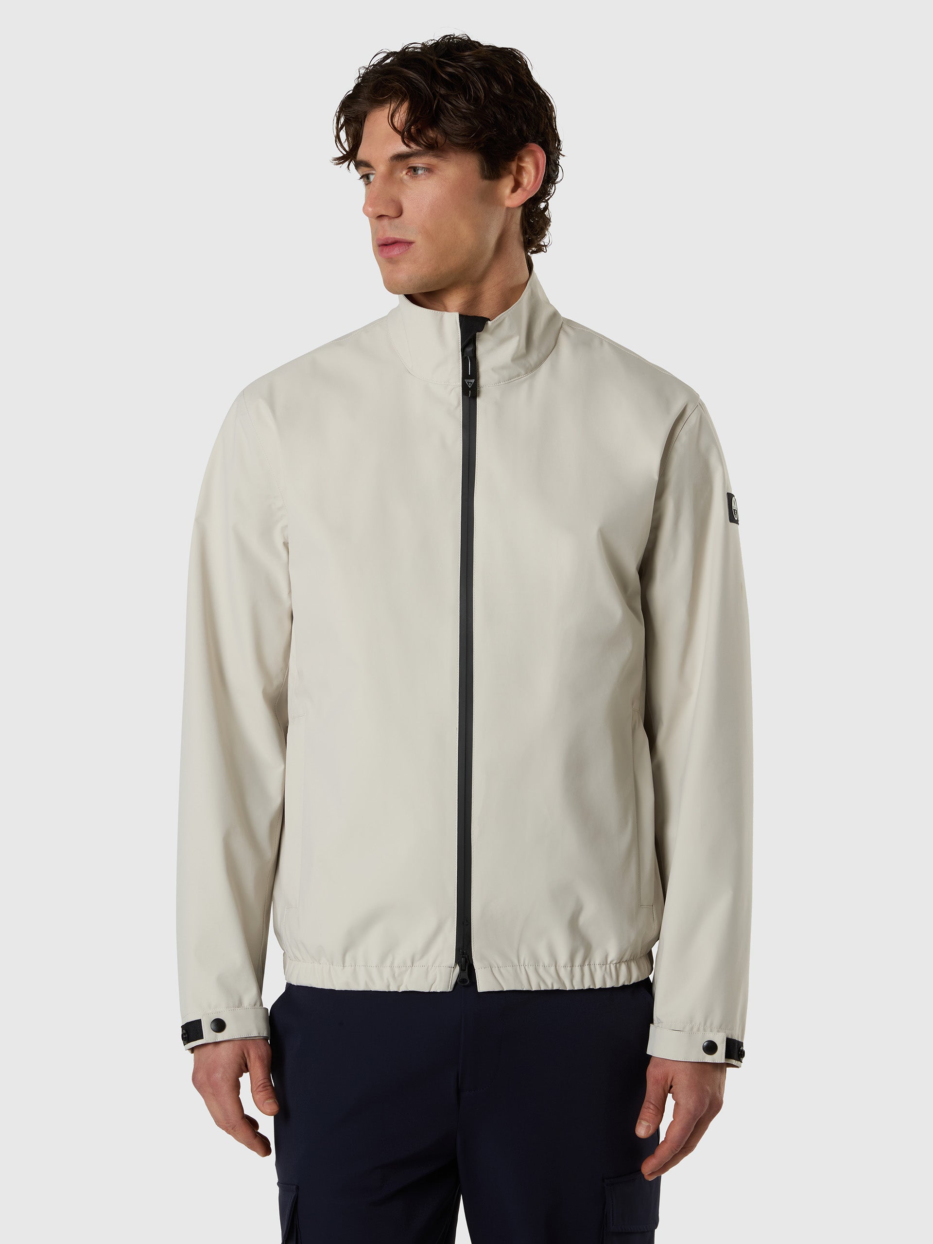 1 | Lovers beach | jacket-400013