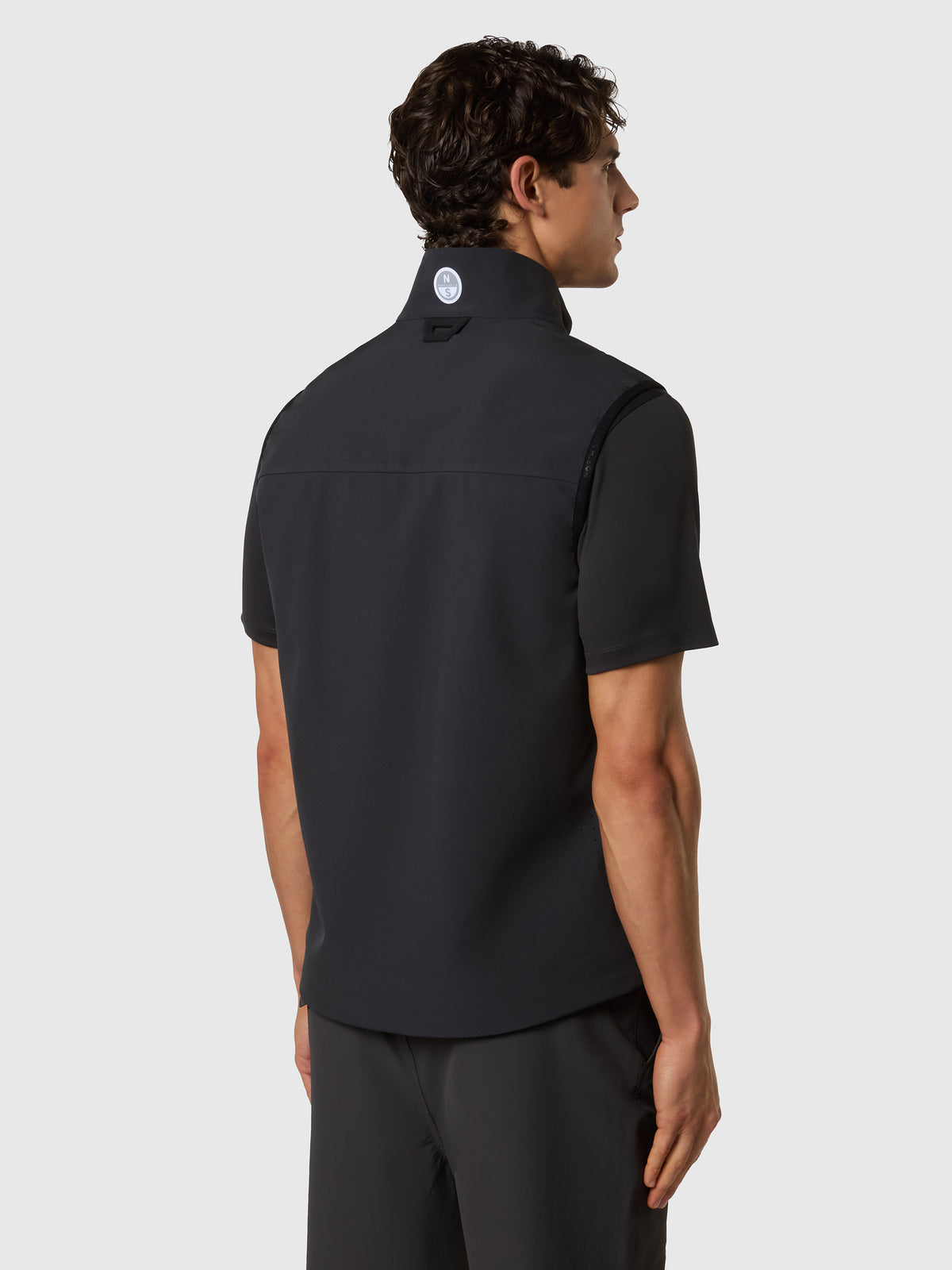 4 | Phantom | foil-softshell-vest-hypersail-400026