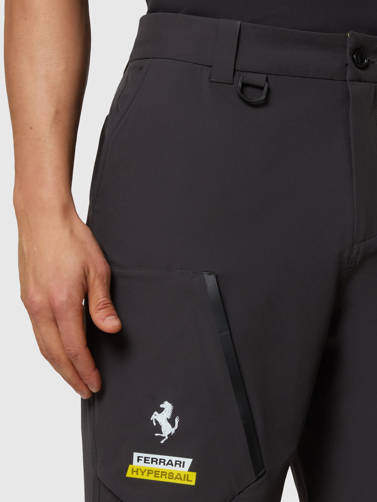 5 | Phantom | hybrid-deck---regular-fit-short-trouser-471005