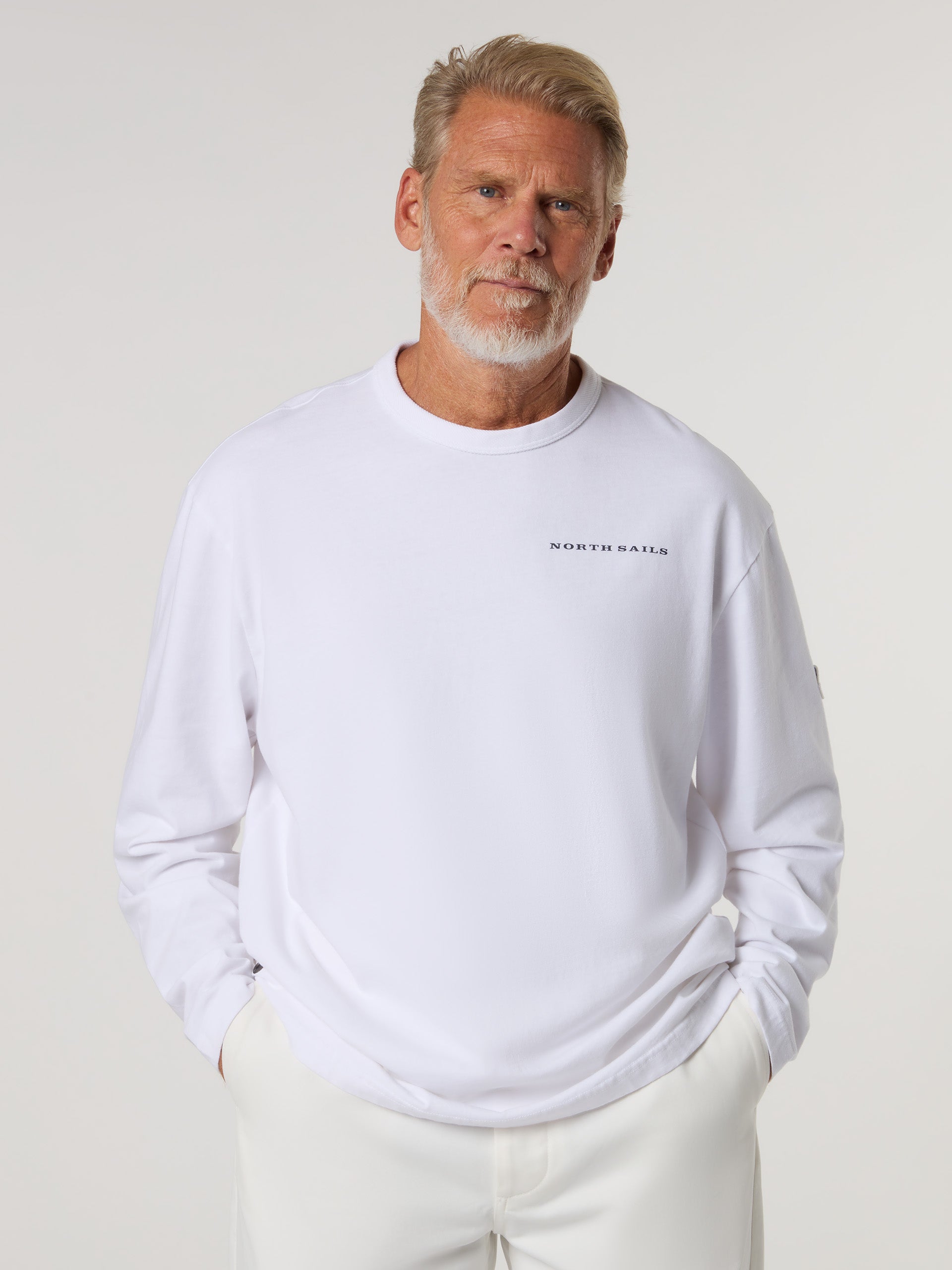 2 | White | t-shirt-long-sleeve-493004