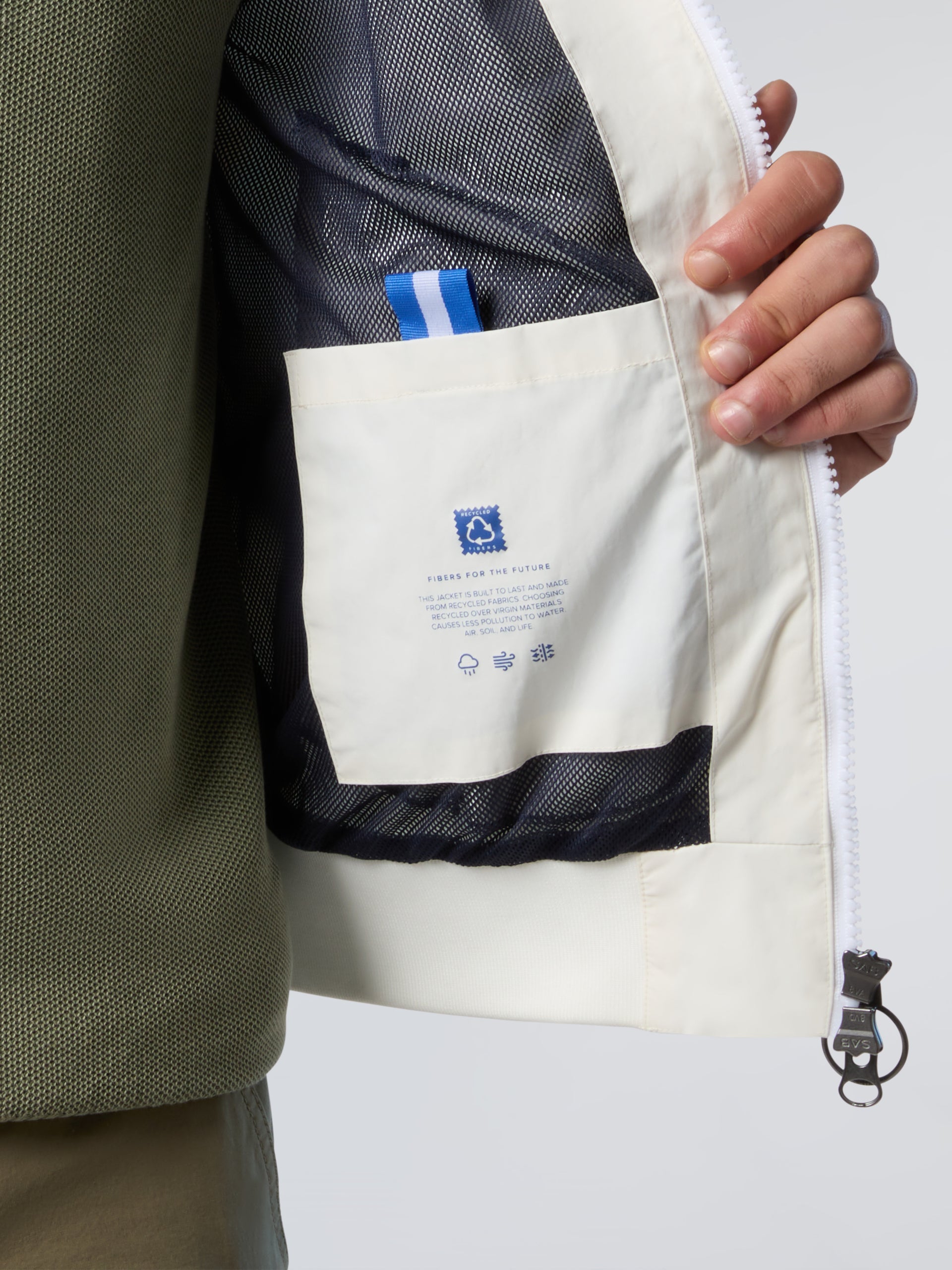 7 | White | original-sailor-jacket-603271