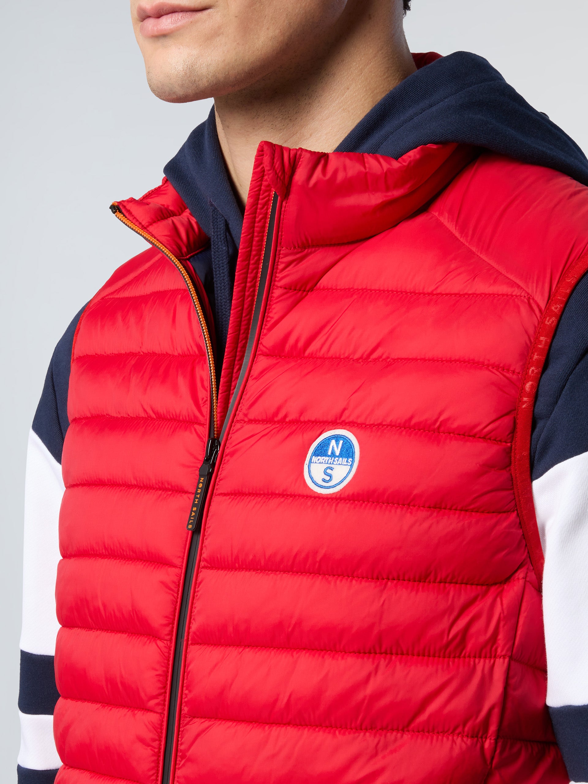 6 | Red | zephyr-ultralight-vest-603347