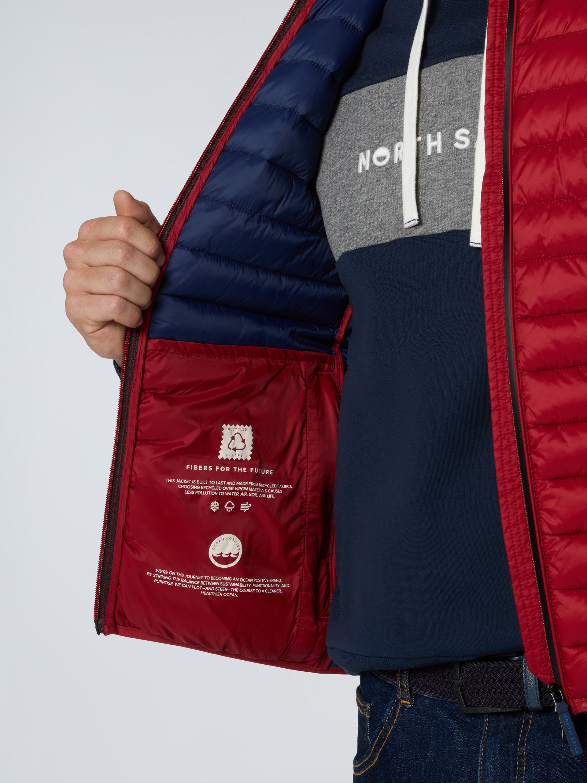 7 | Red dahlia | zephyr-ultralight-vest-603366