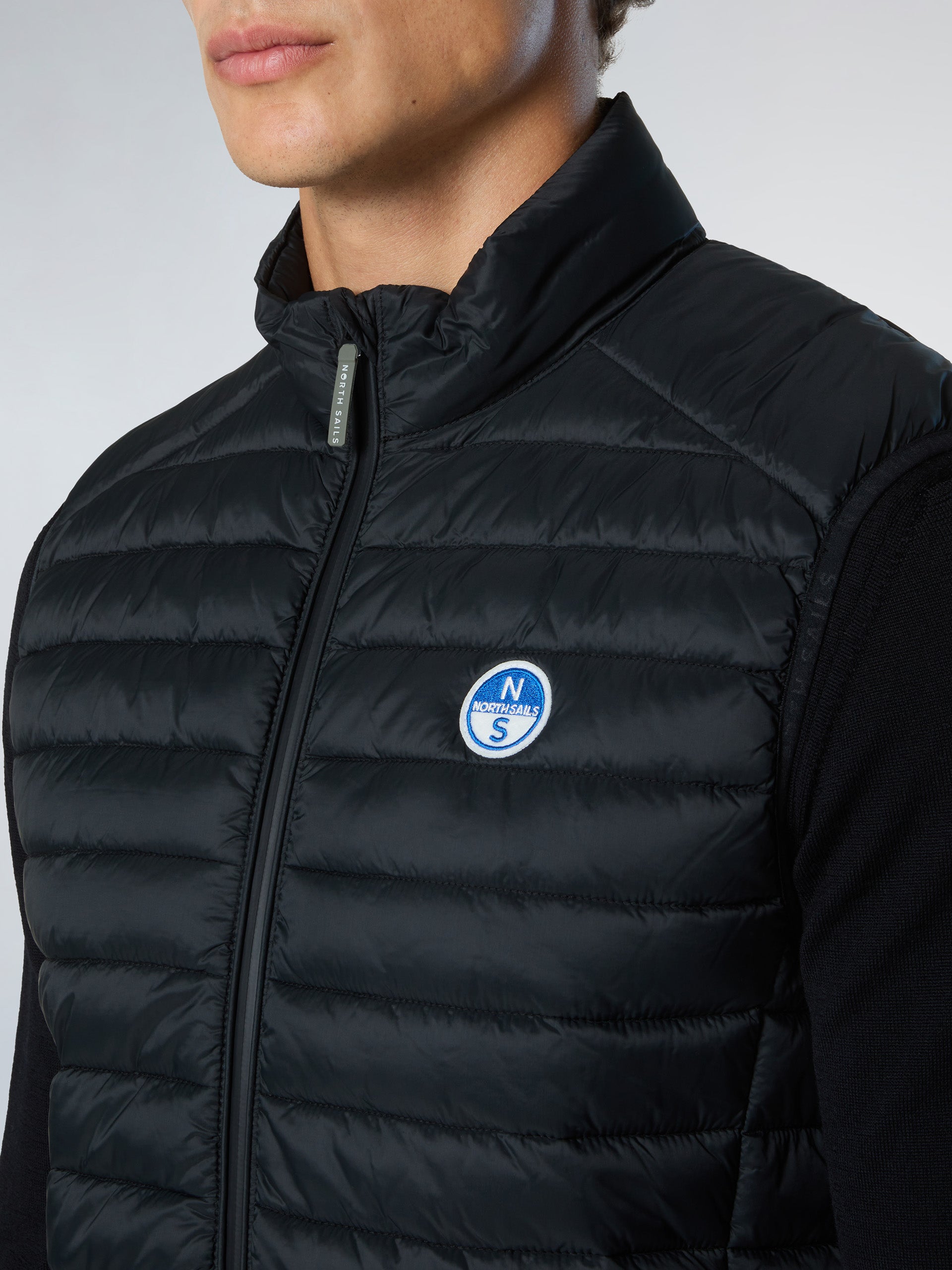 6 | Black | zephyr-ultralight-vest-603366