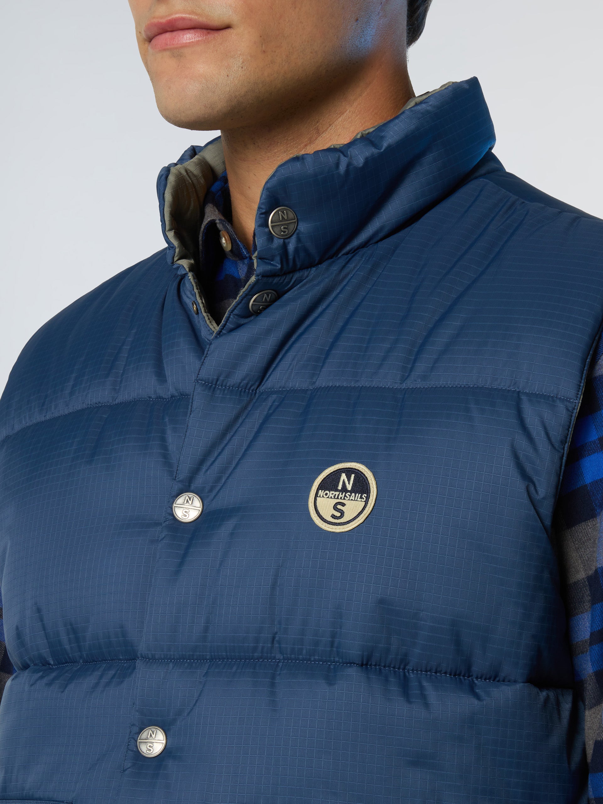 6 | Dark denim | shot-reversible-vest-603384