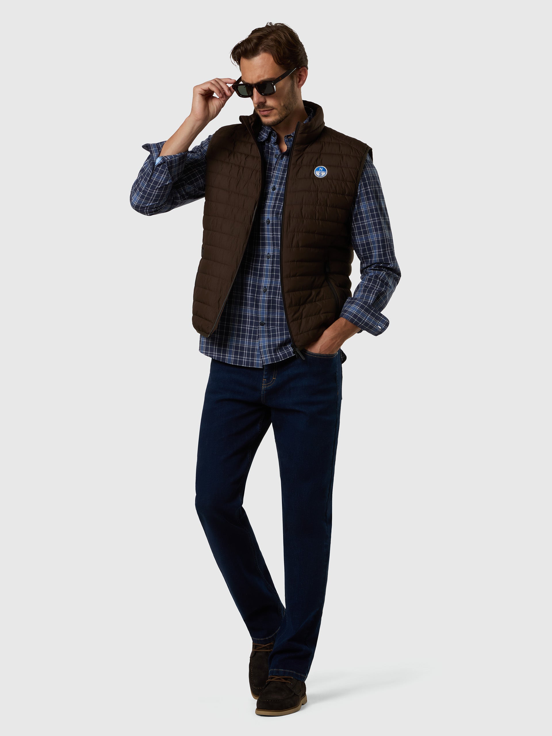 5 | Espresso | zephyr-vest-603440