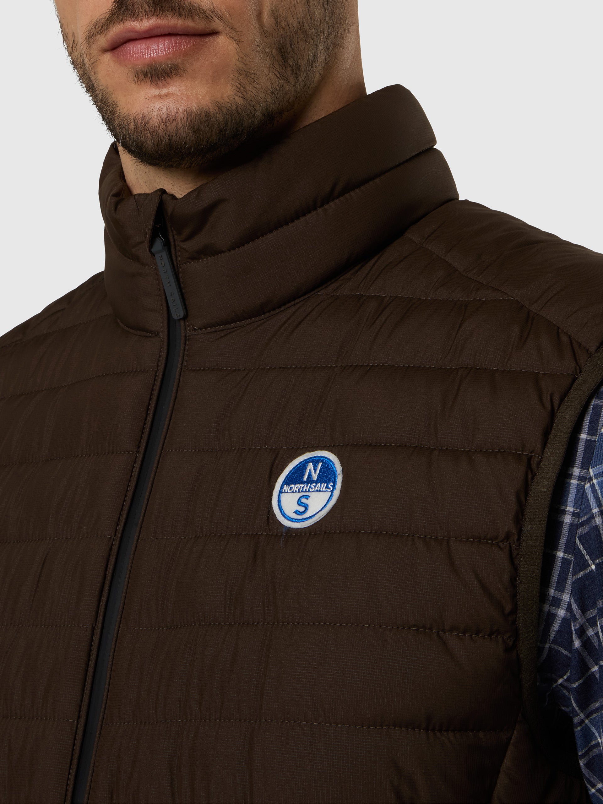6 | Espresso | zephyr-vest-603440