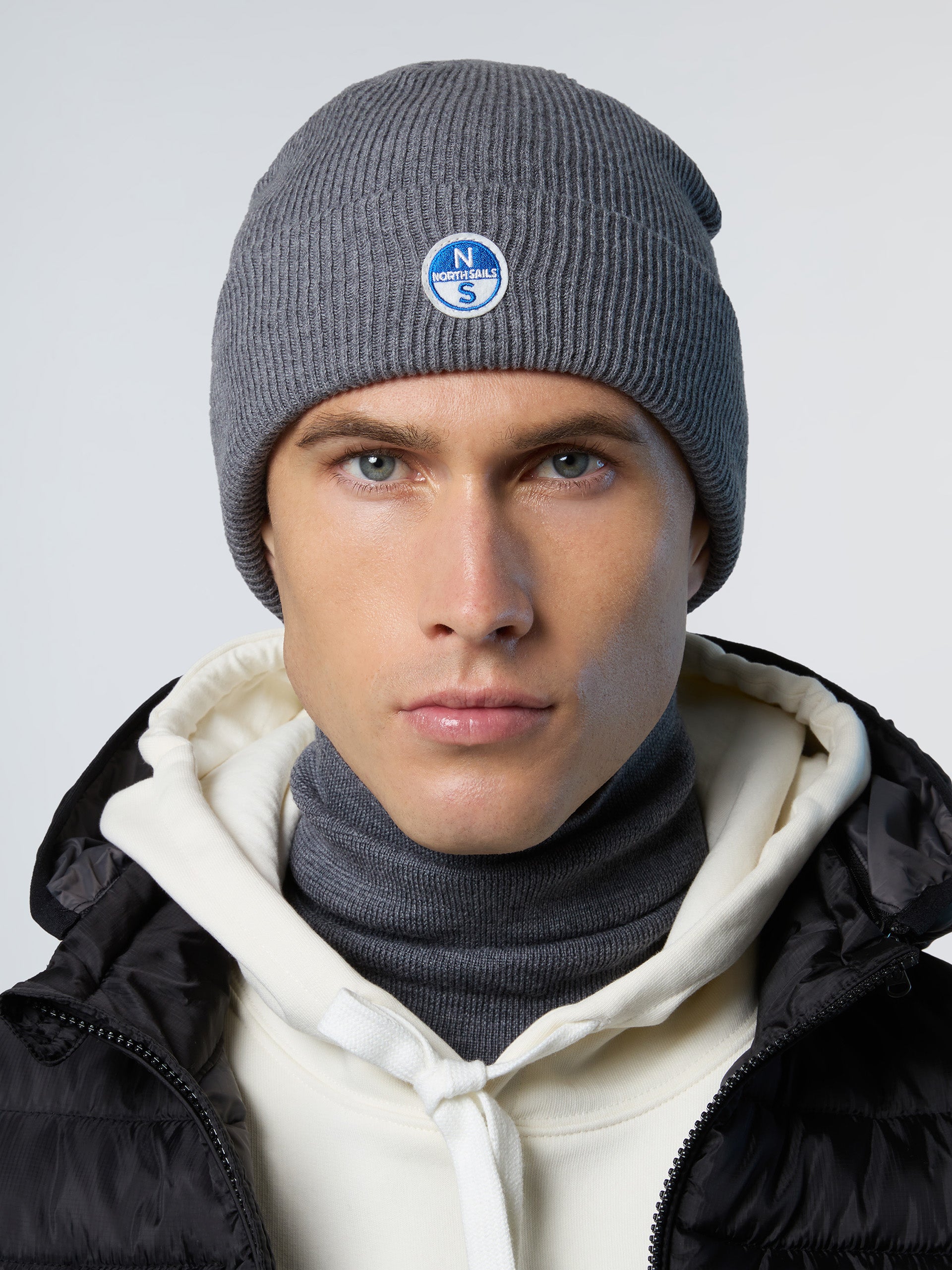 1 | Medium grey melange | beanie-wlogo-623287-1