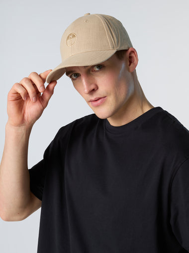 baseball-cap-623336
