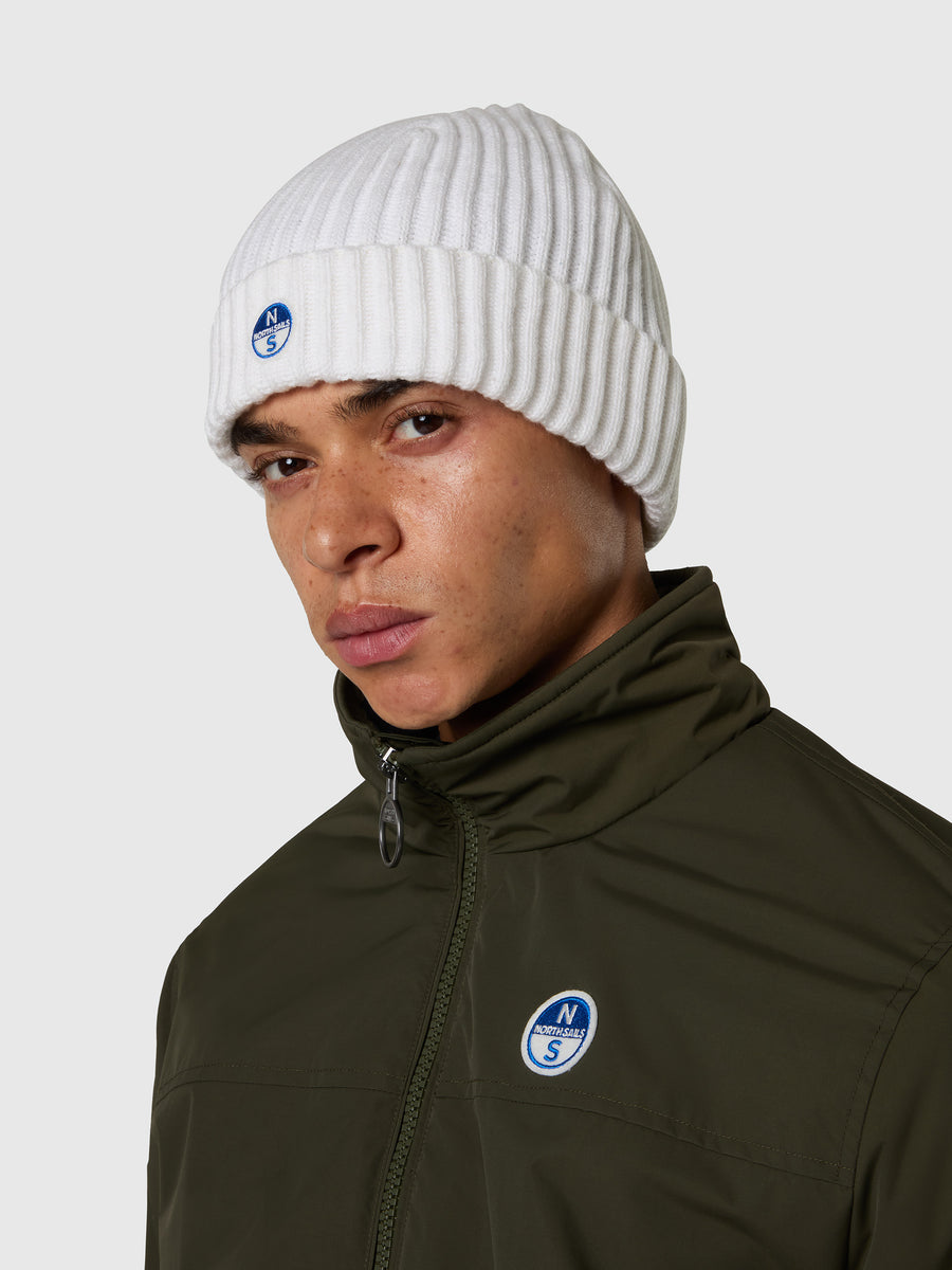 beanie-hat-623430