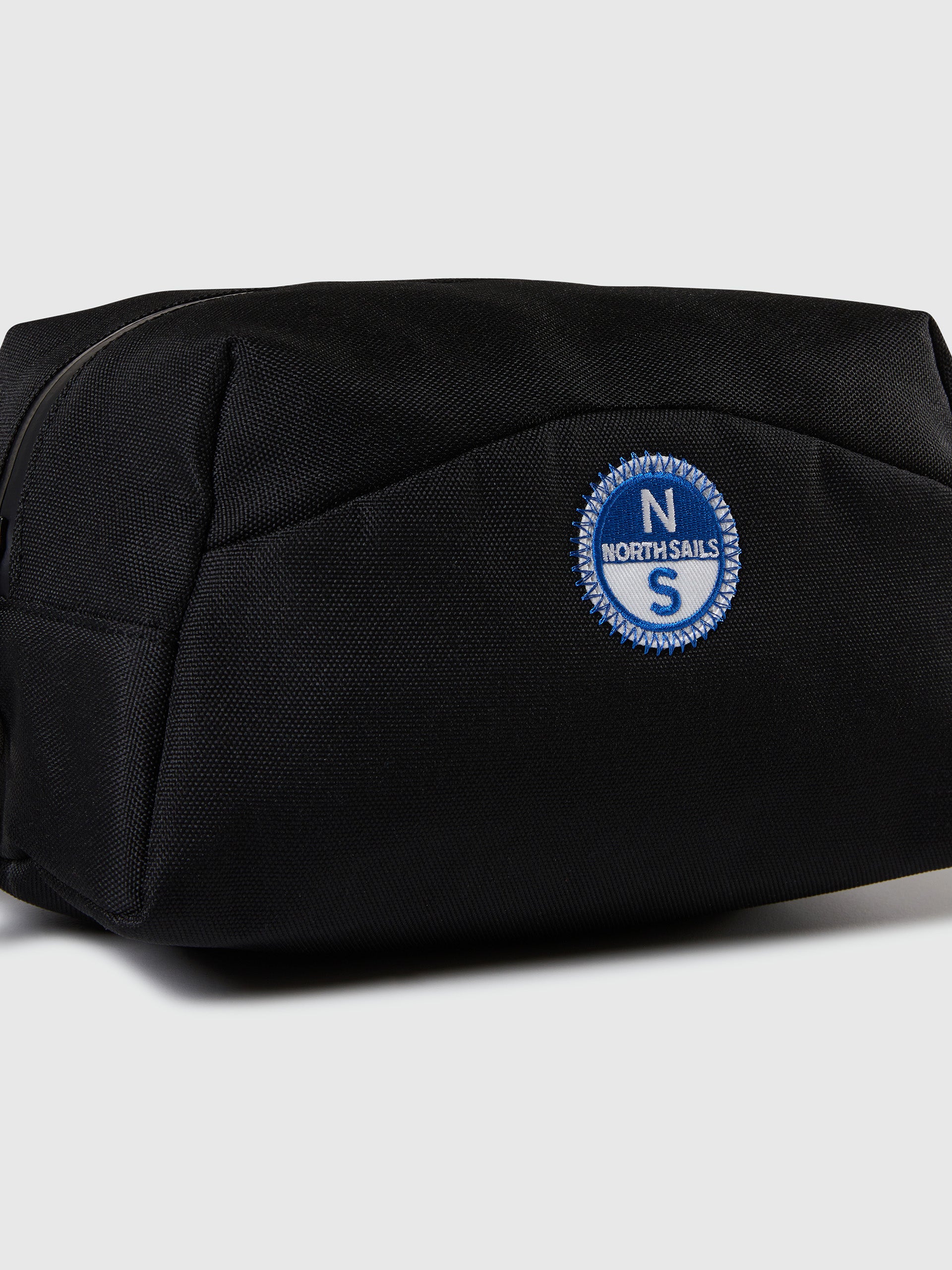 5 | Black | wash-bag-1-631043