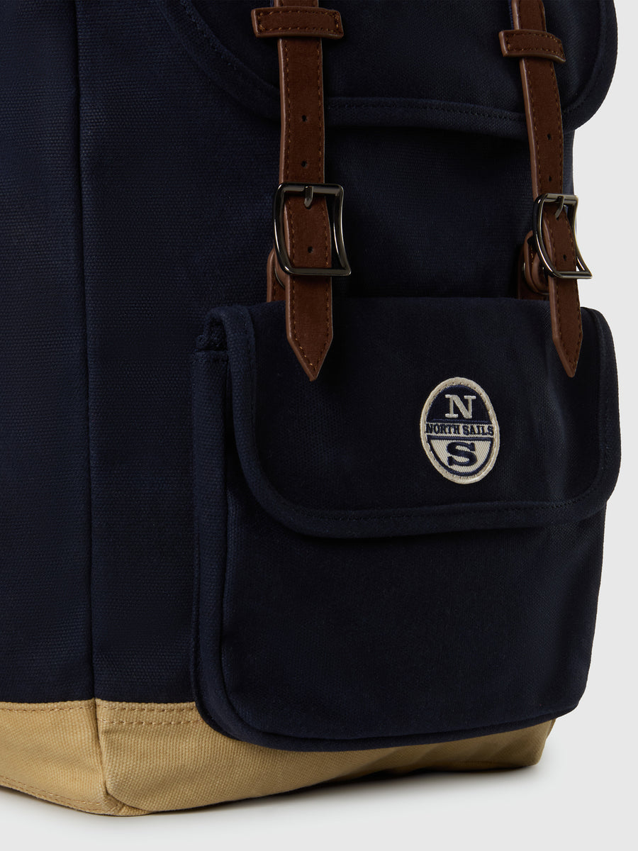 backpack-631341