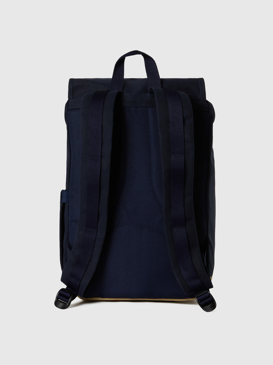 backpack-631341