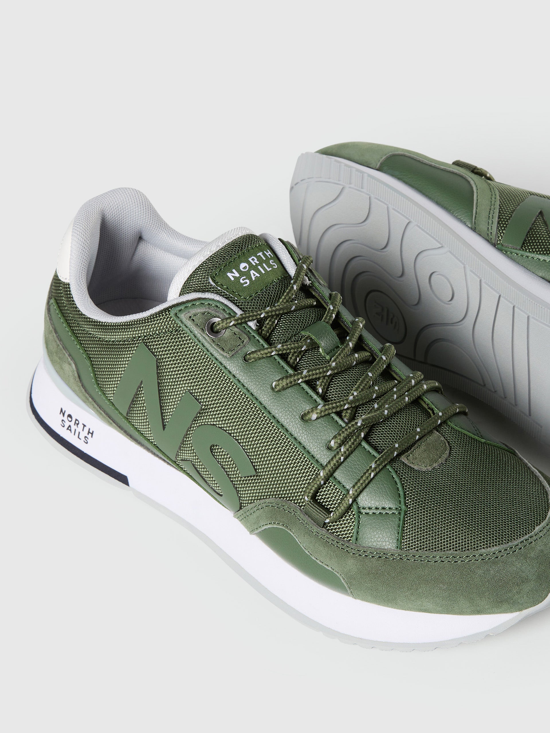 7 | Green | wage-hitch-logo-005-071-shoes-651138