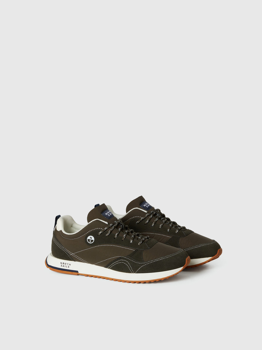 tailer-crease-020-021-651174