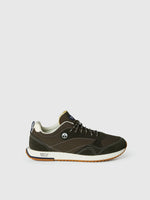 tailer-crease-020-021-651174