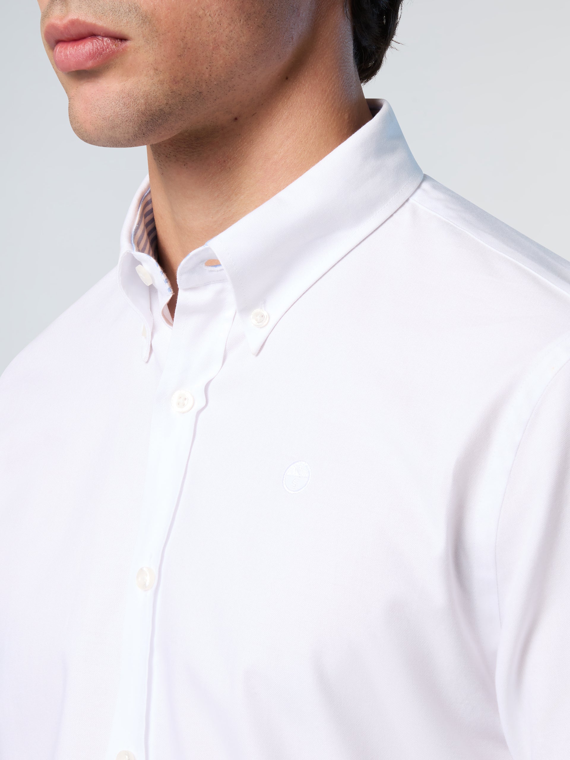 6 | White | shirt-long-sleeve-regular-b-d-664366